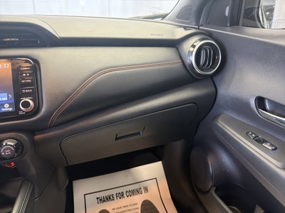 2021 Nissan Kicks SR