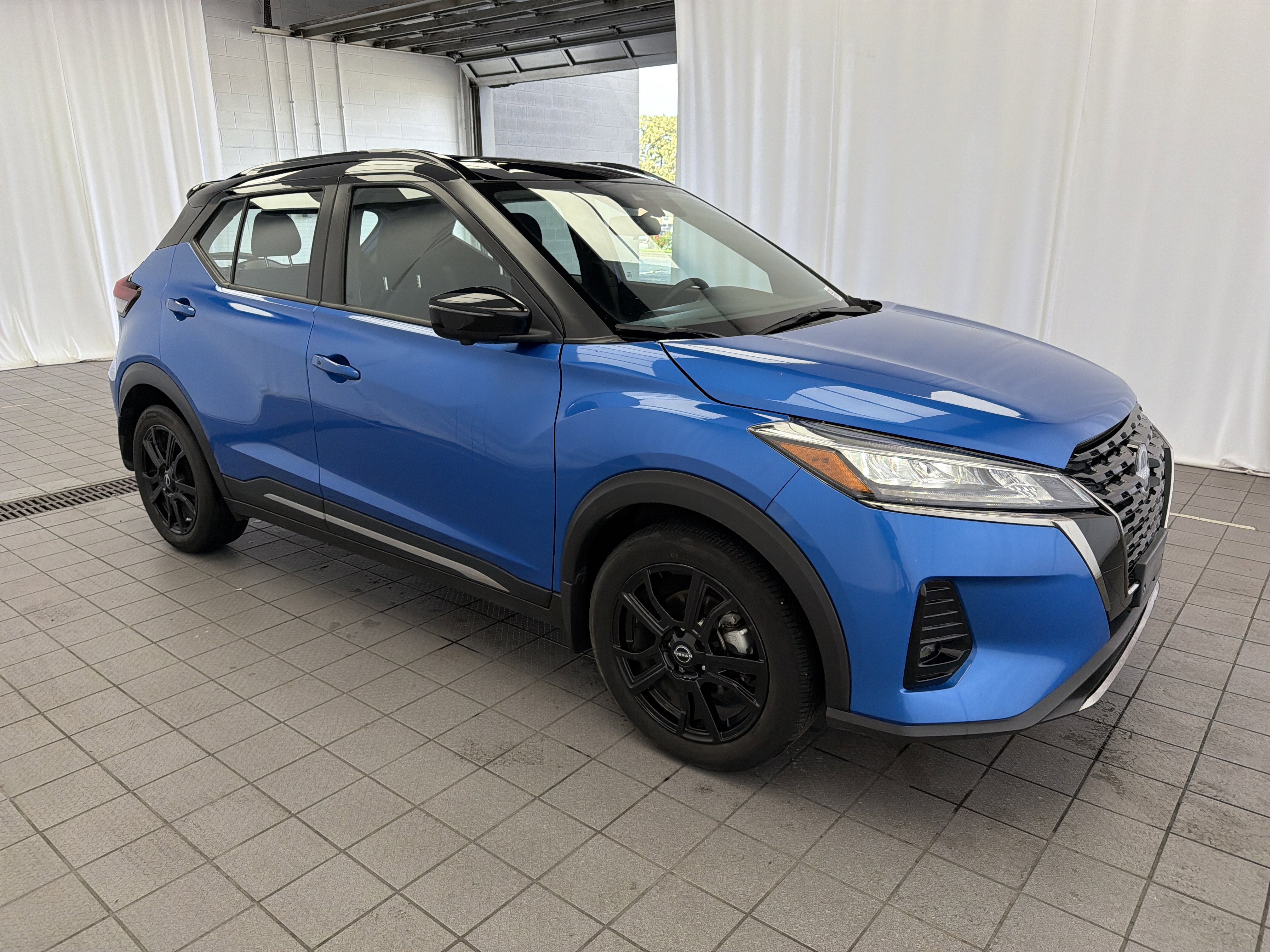 2024 Nissan Kicks SR