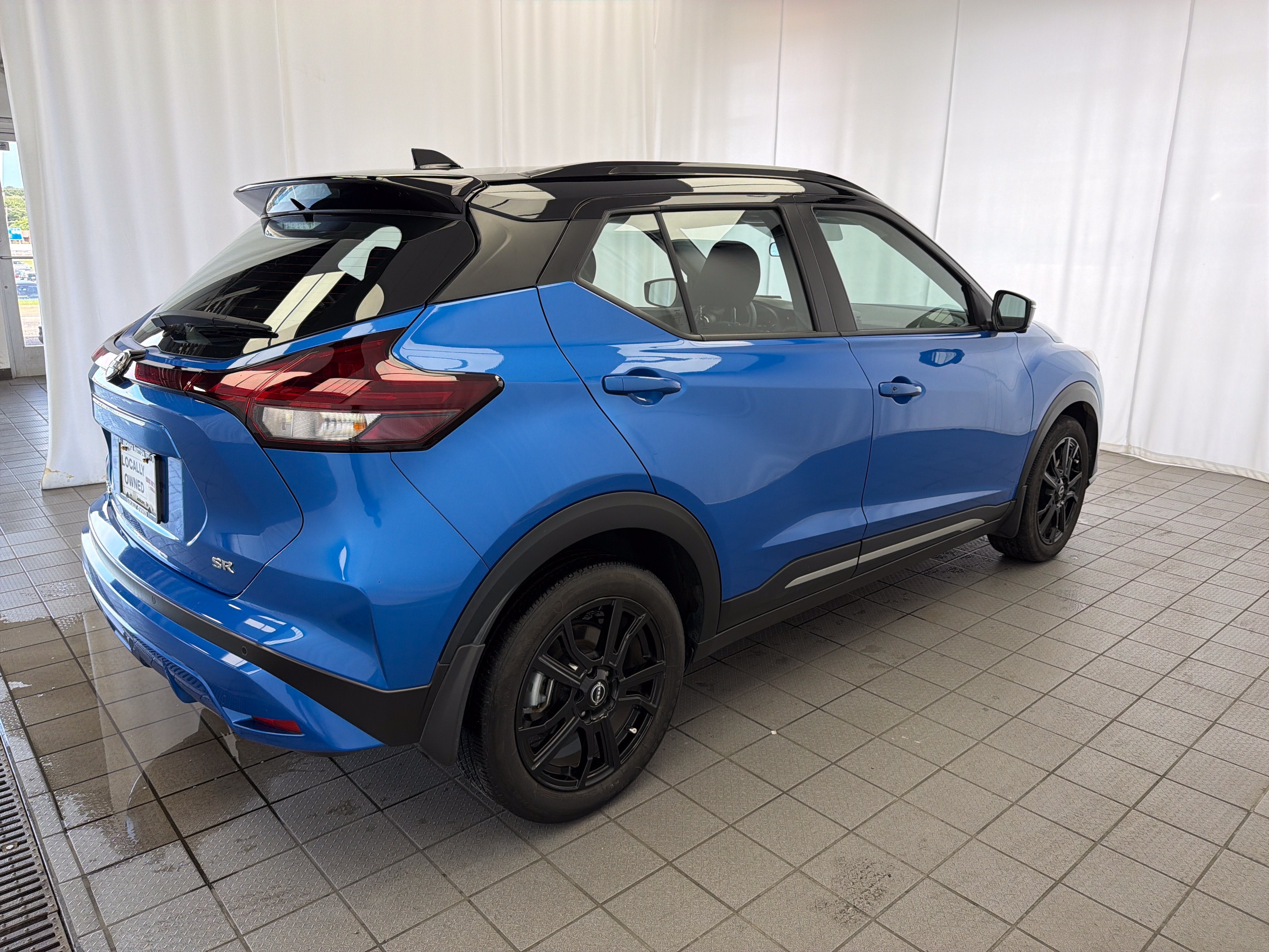2024 Nissan Kicks SR