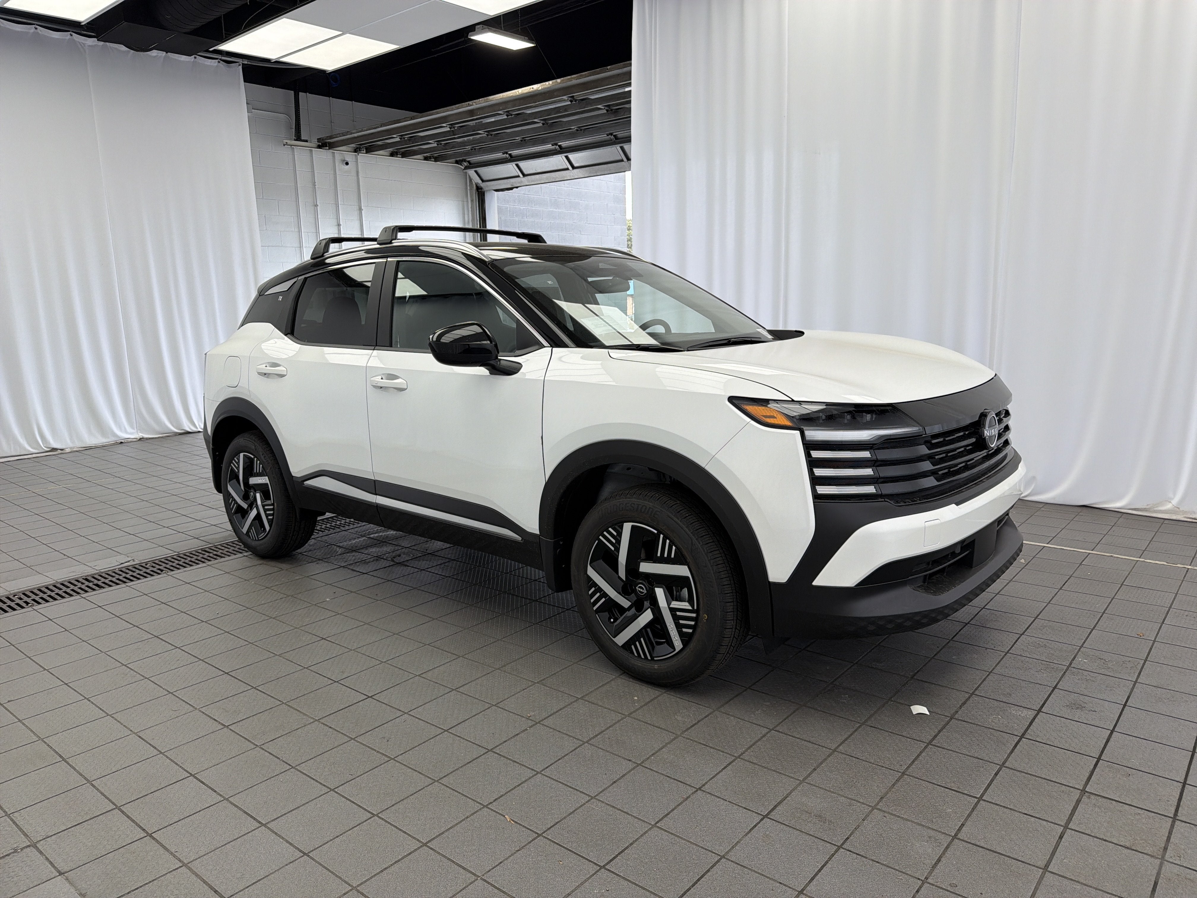 2027 Nissan Kicks SV