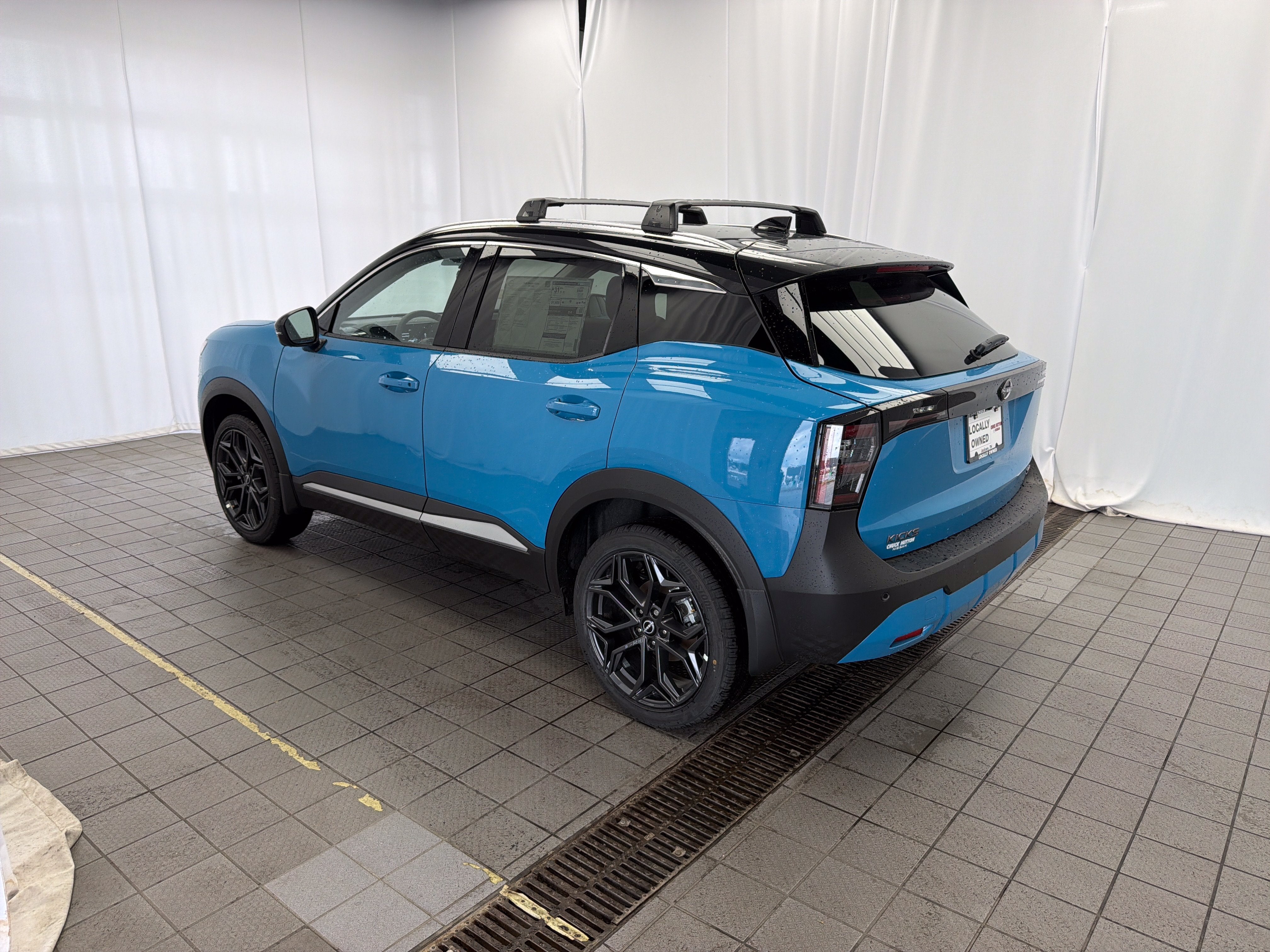 2026 Nissan Kicks SR