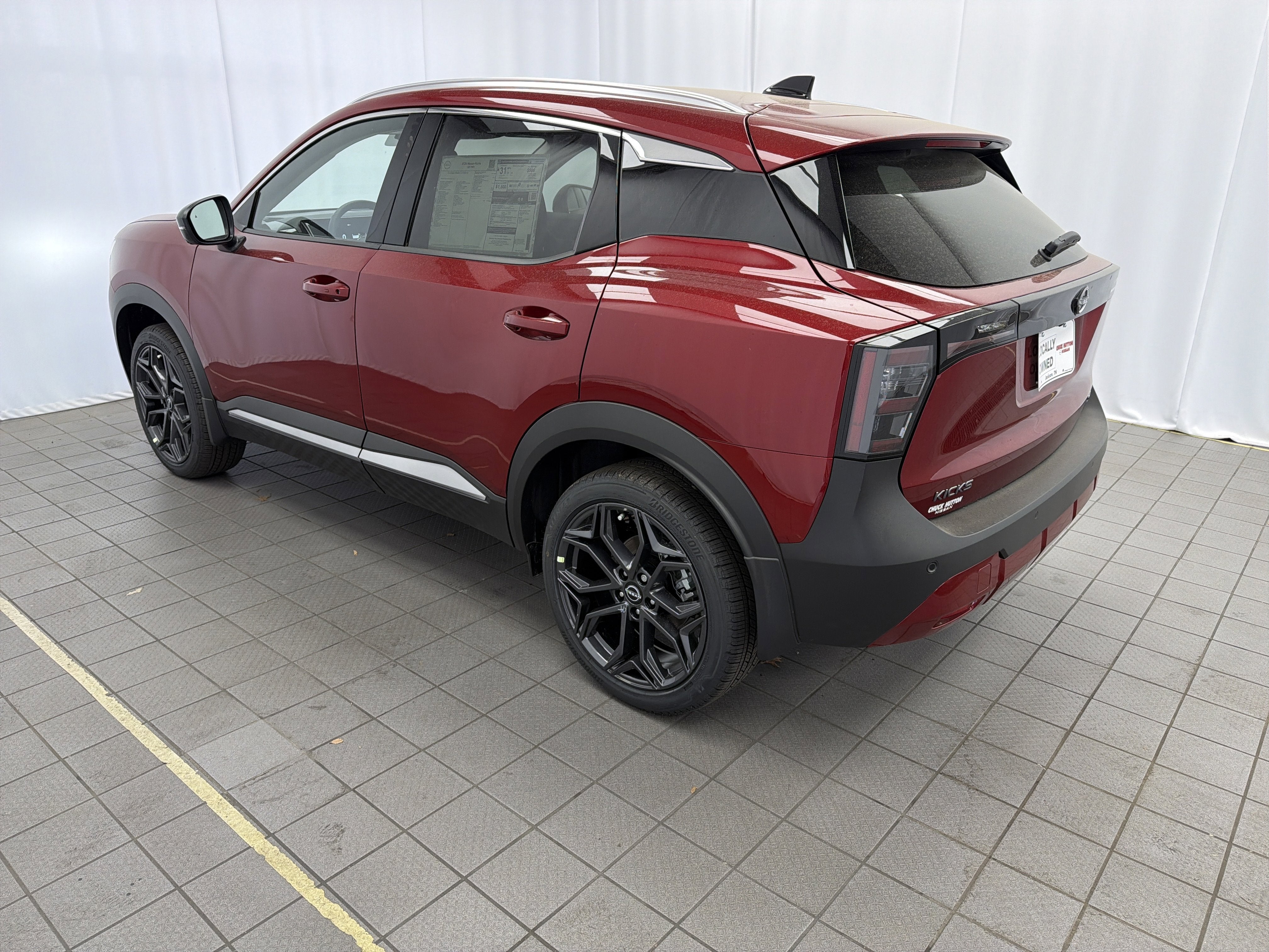 2026 Nissan Kicks SR