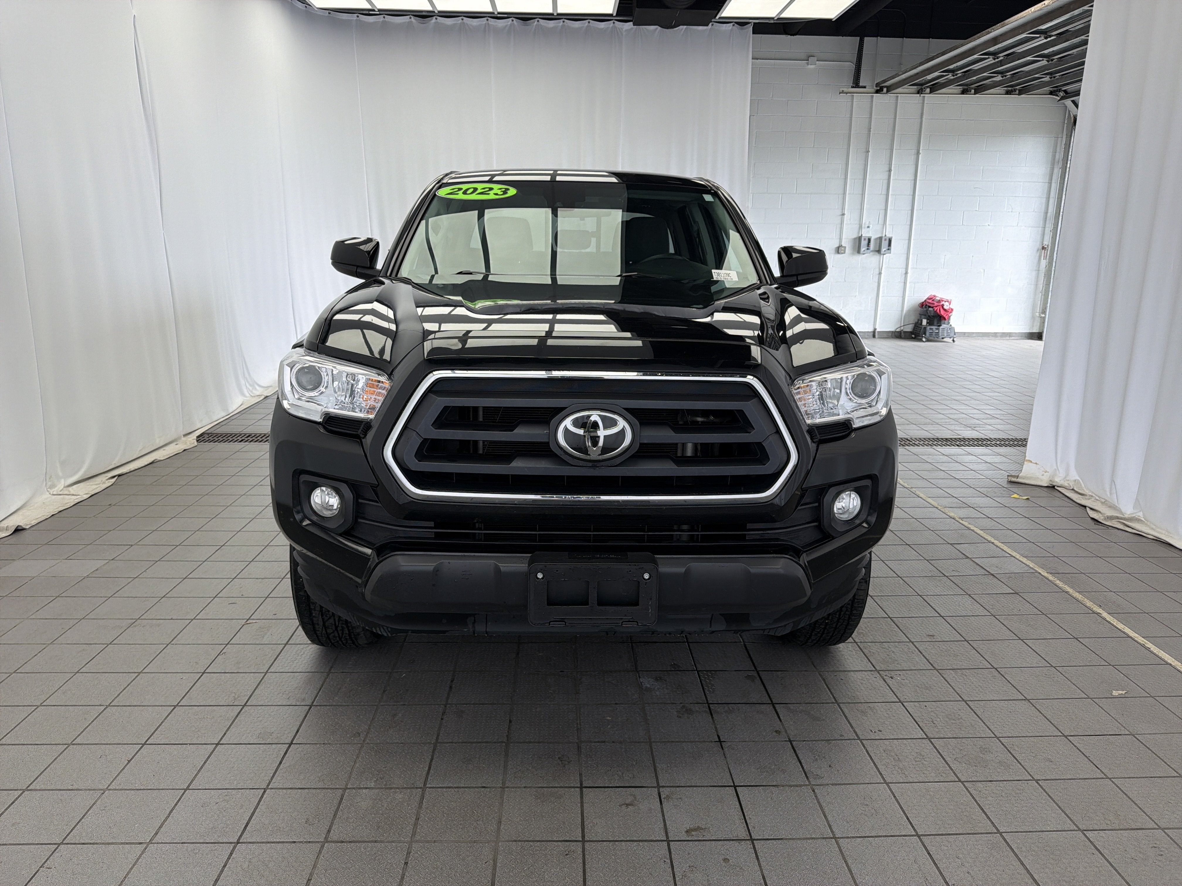 2023 Toyota Tacoma 2WD Base