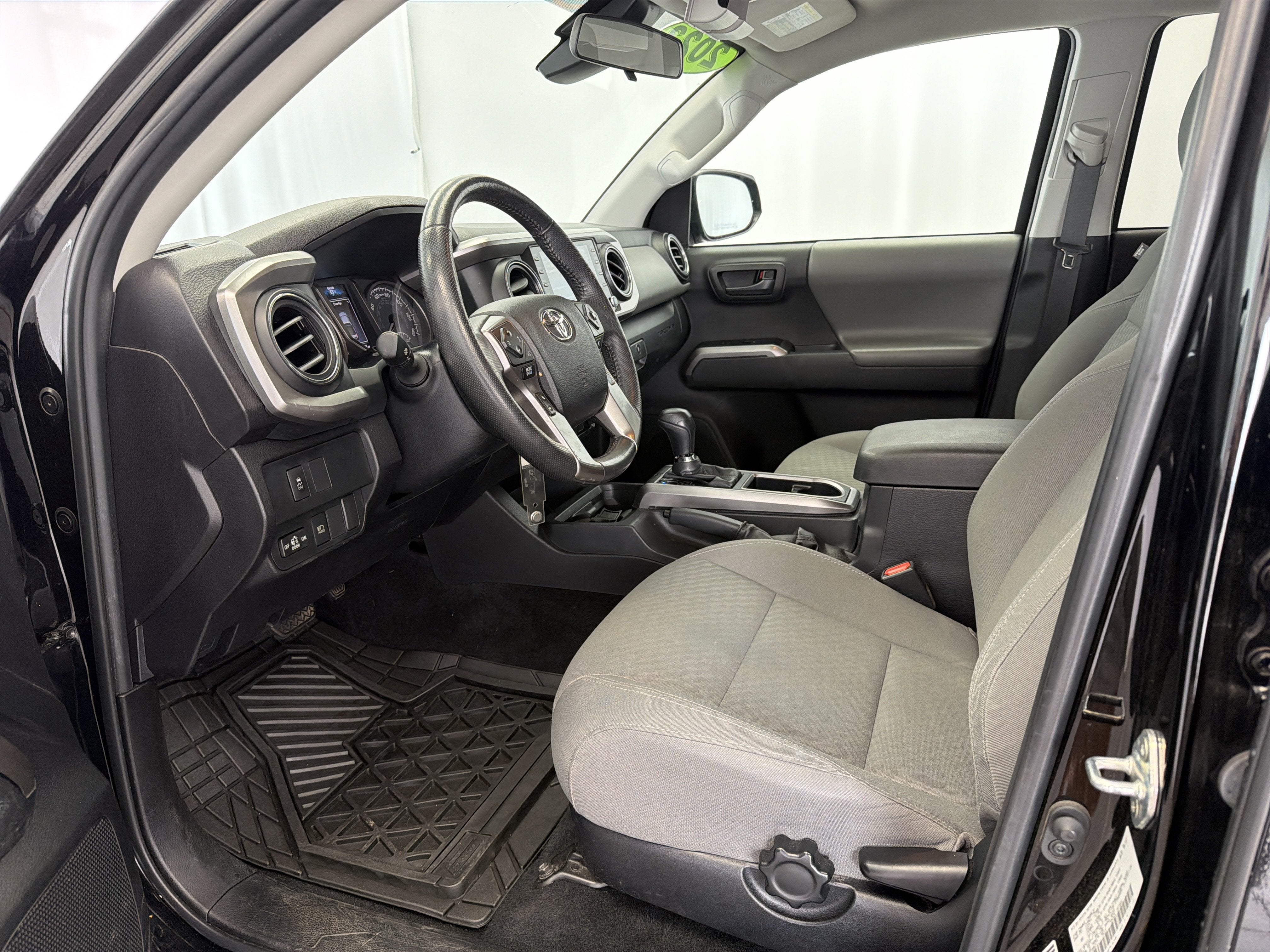 2023 Toyota Tacoma 2WD Base