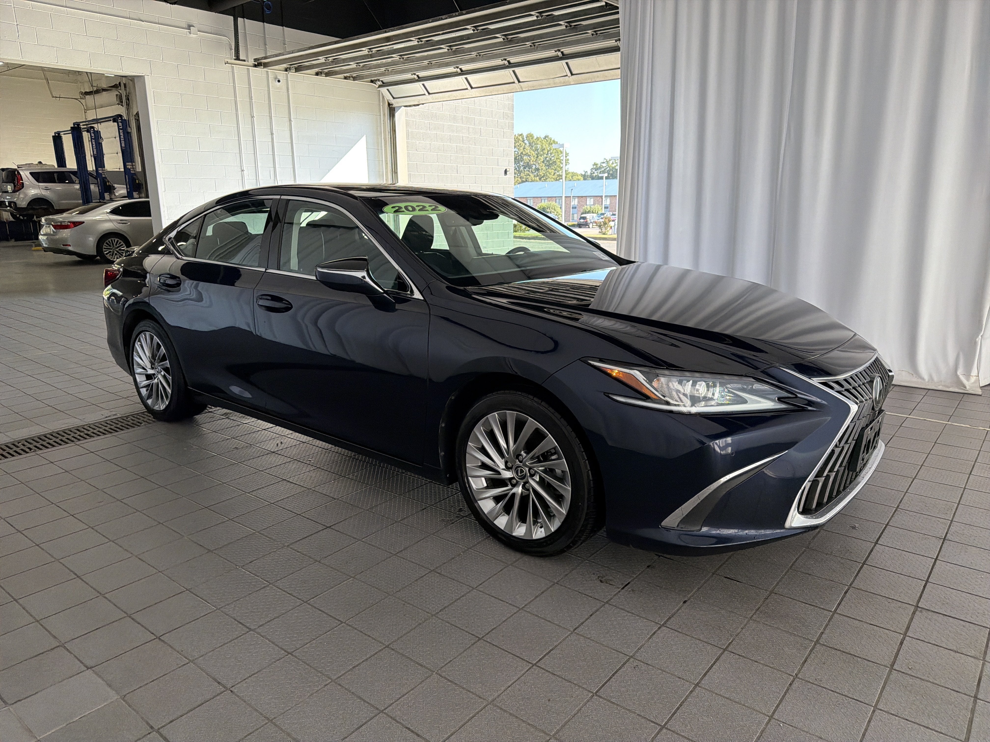 2022 Lexus ES ES 350 Ultra Luxury