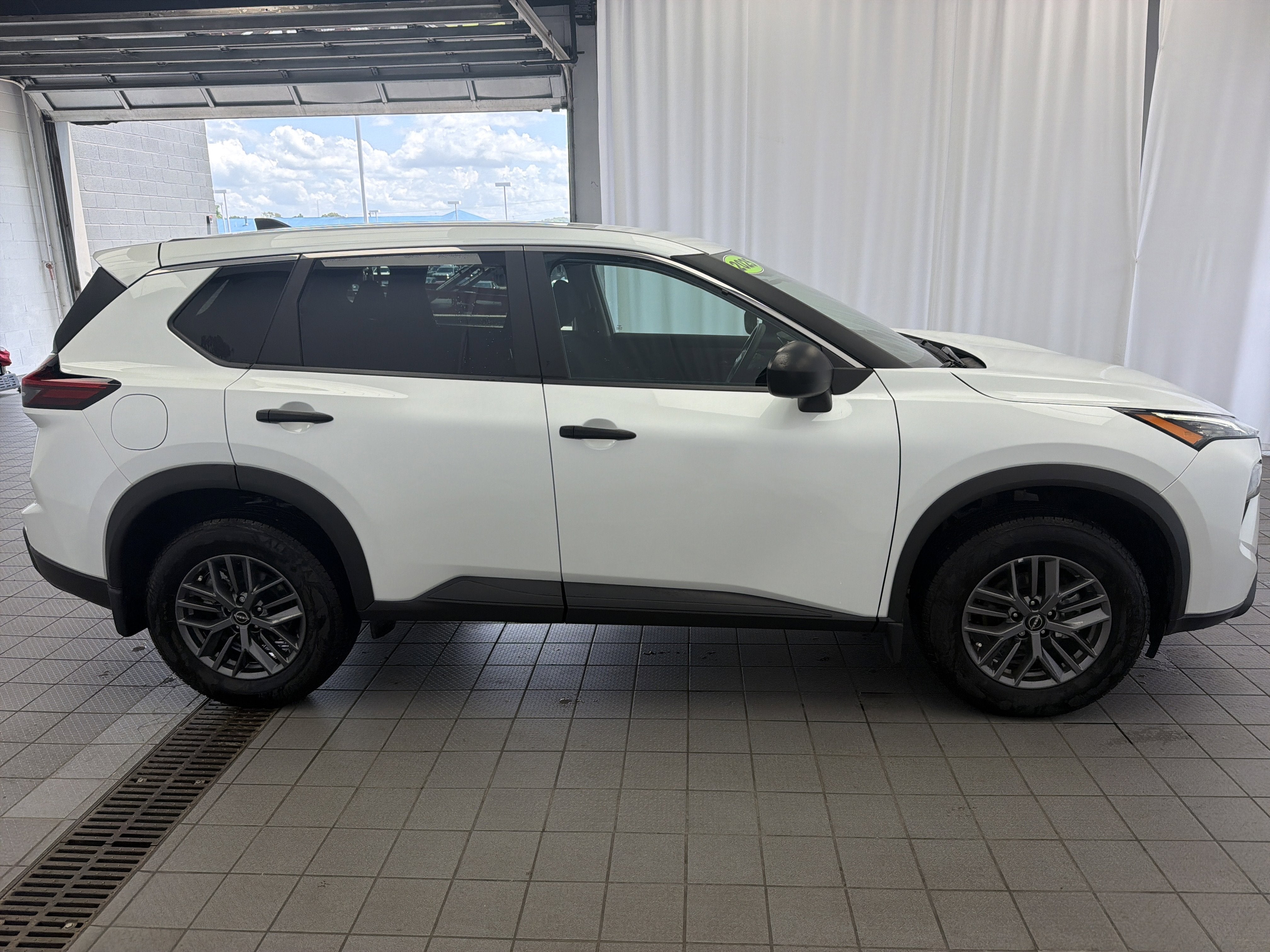 2025 Nissan Rogue S