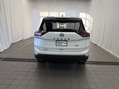 2026 Nissan Rogue Dark Armor