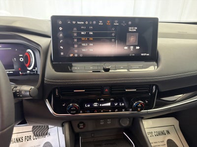 2024 Nissan Rogue SL