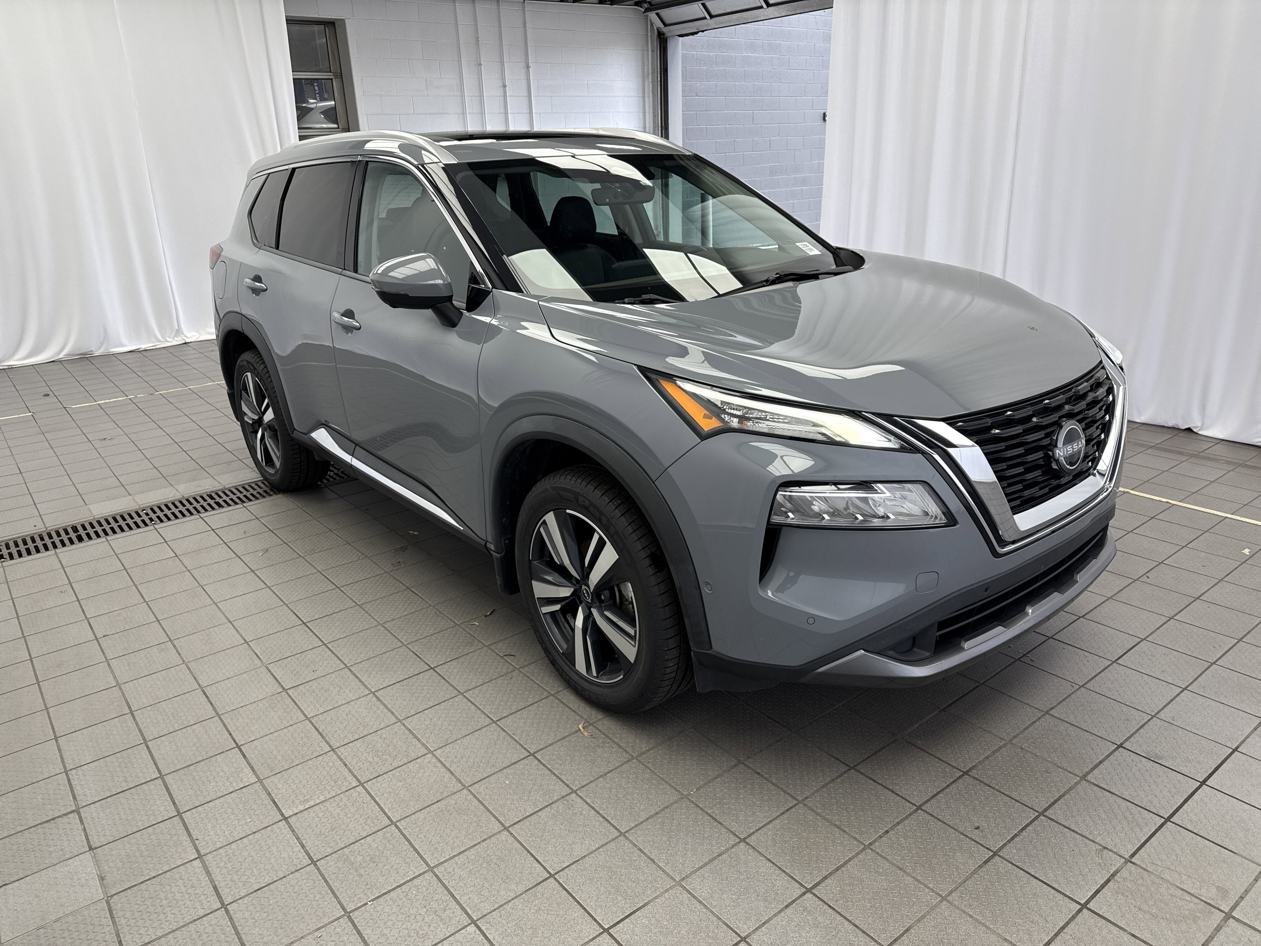 2023 Nissan Rogue SL