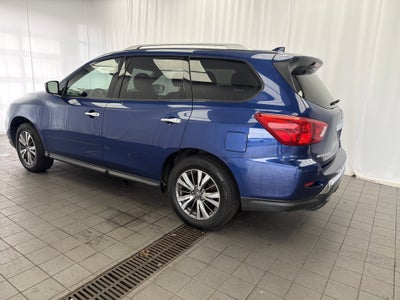 2019 Nissan Pathfinder SV