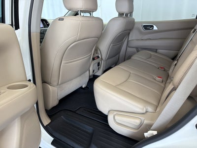 2017 Nissan Pathfinder SL