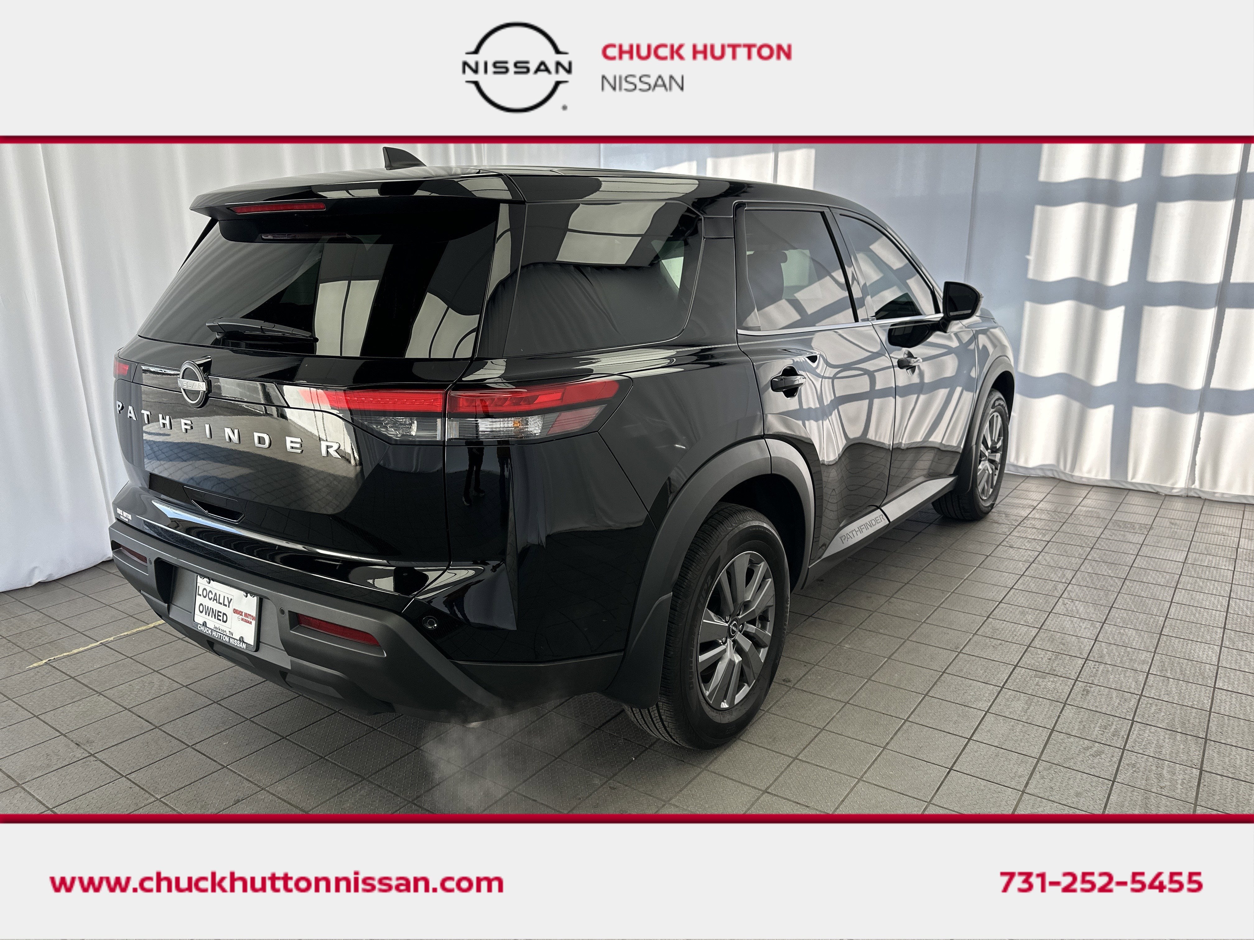 2025 Nissan Pathfinder S