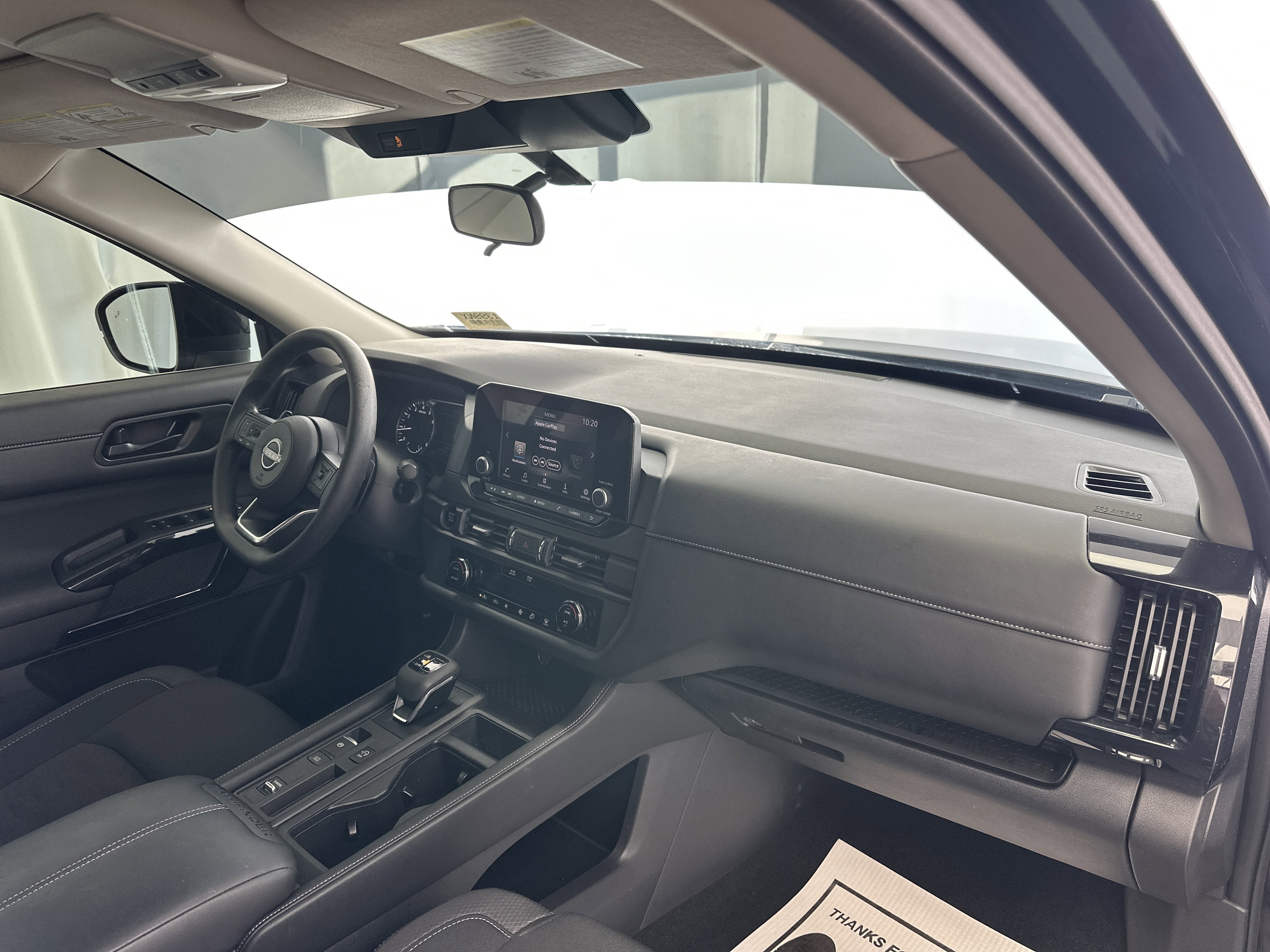 2025 Nissan Pathfinder S