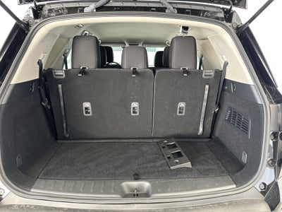 2025 Nissan Pathfinder S