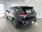 2025 Nissan Pathfinder S