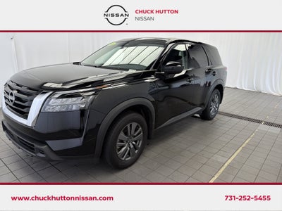 2025 Nissan Pathfinder S