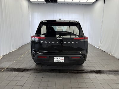 2025 Nissan Pathfinder S