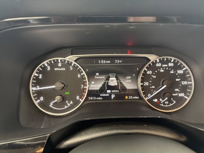 2024 Nissan Pathfinder SV