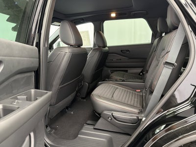 2026 Nissan Pathfinder Rock Creek®