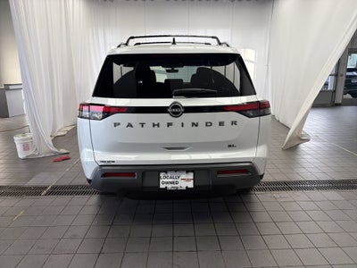2026 Nissan Pathfinder SL