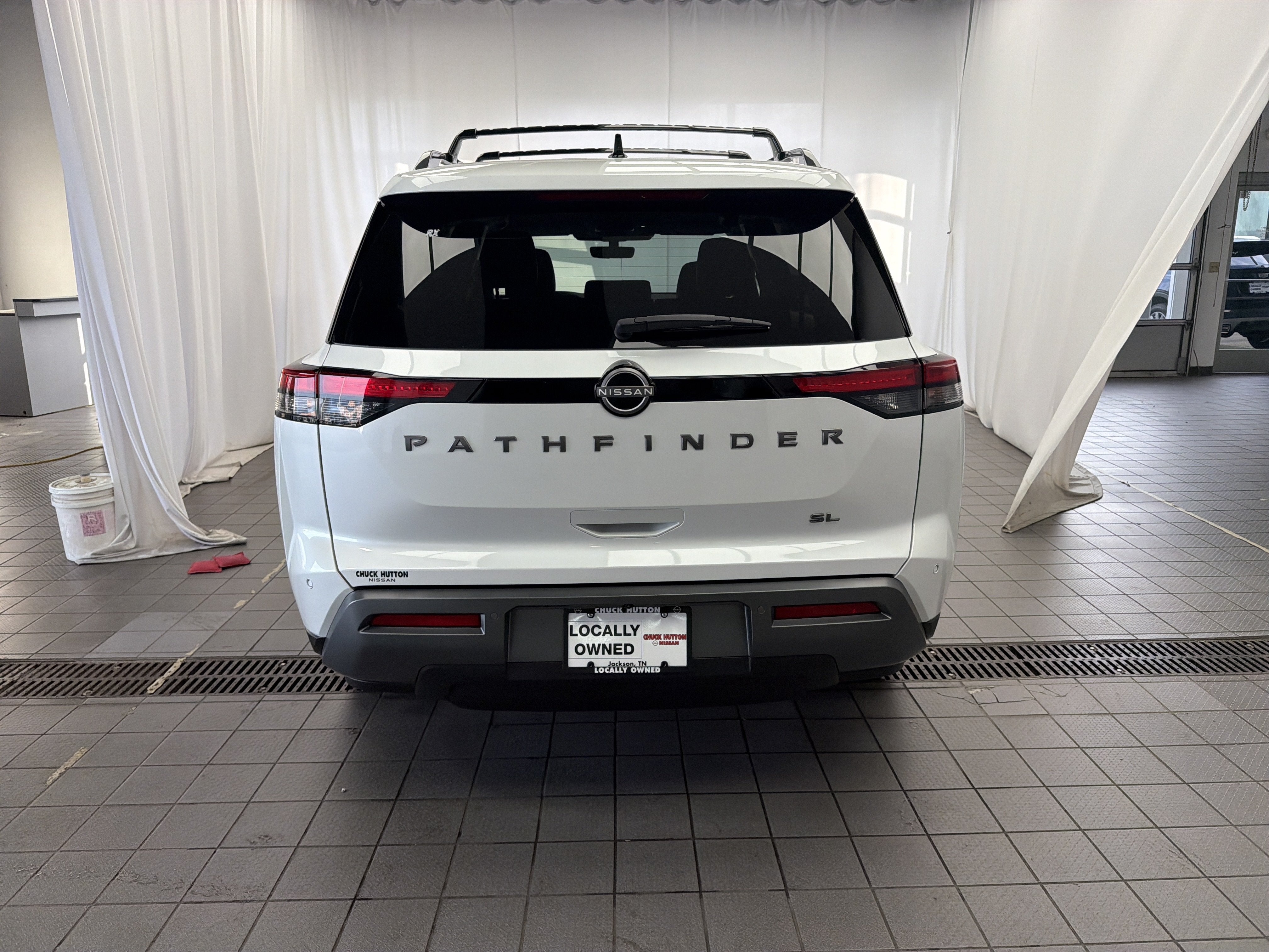 2026 Nissan Pathfinder SL