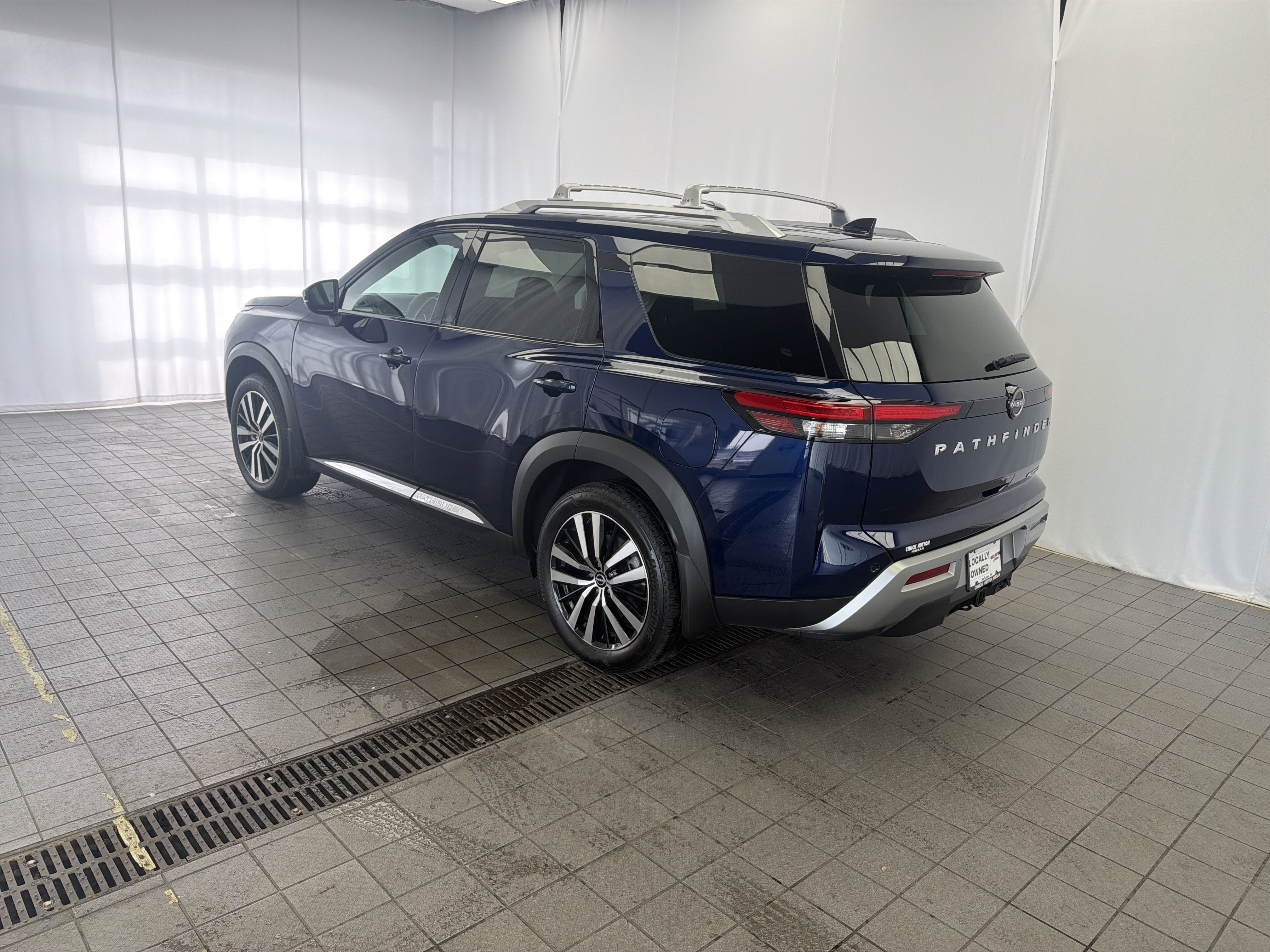 2024 Nissan Pathfinder Platinum