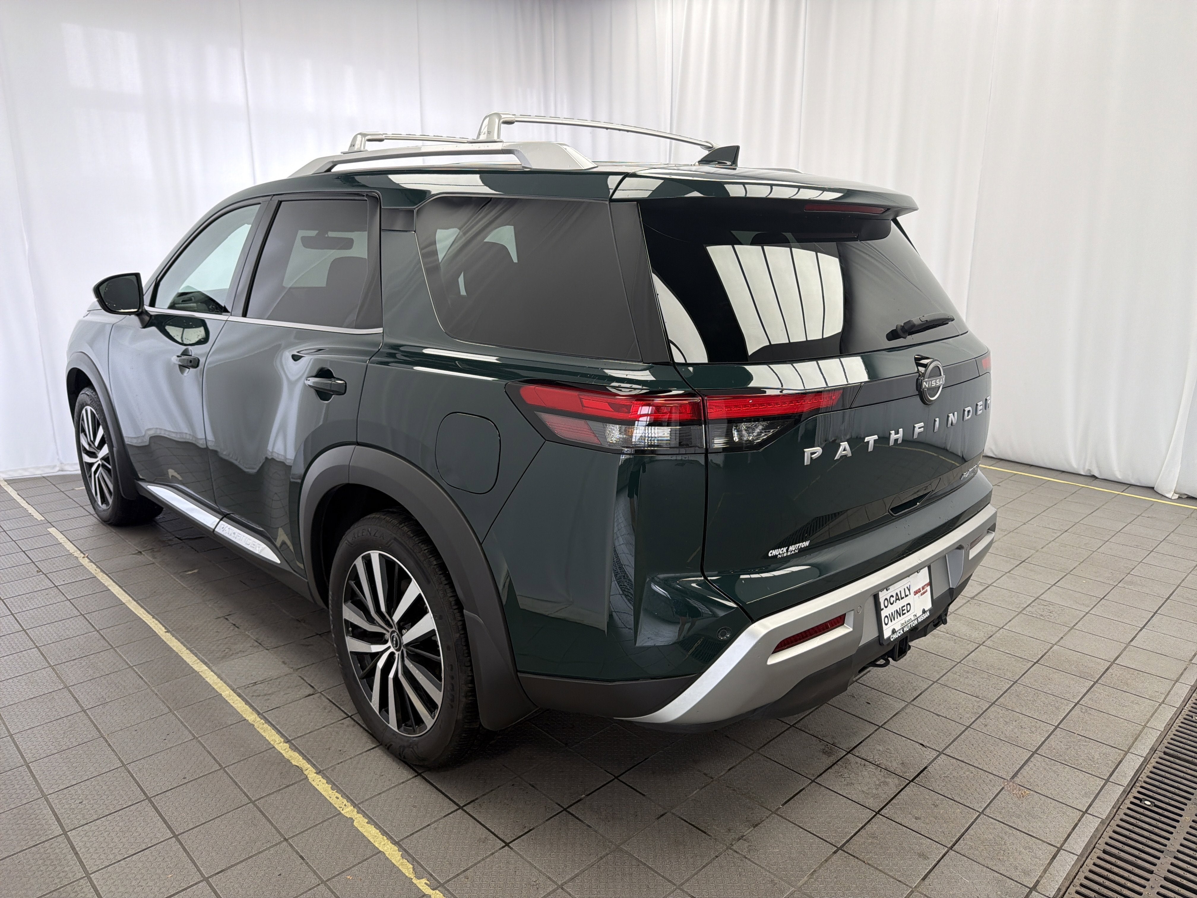 2024 Nissan Pathfinder Platinum