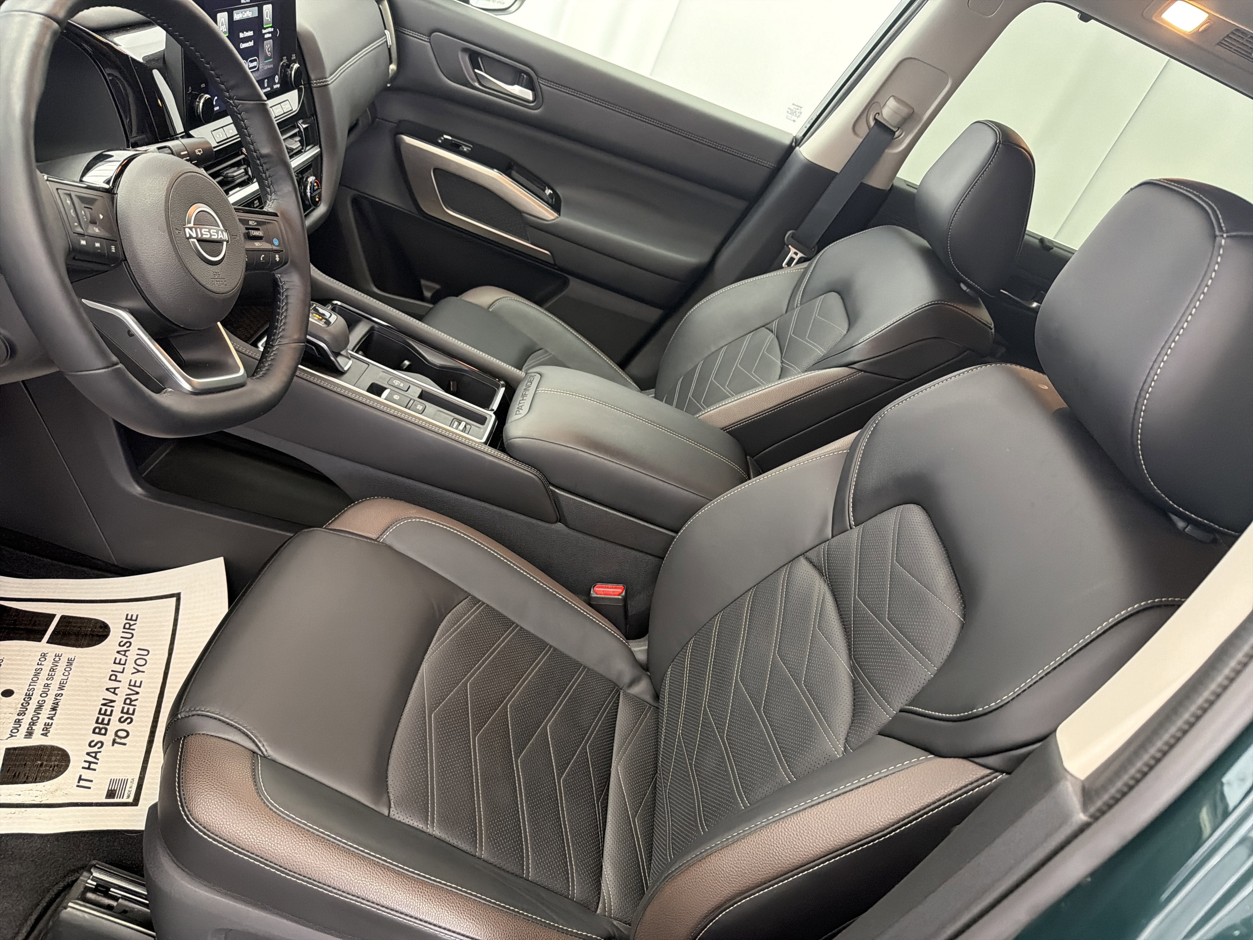 2024 Nissan Pathfinder Platinum