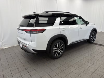 2025 Nissan Pathfinder Platinum