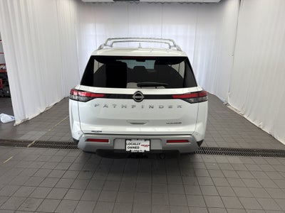 2025 Nissan Pathfinder Platinum