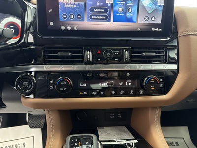 2026 Nissan Pathfinder Platinum