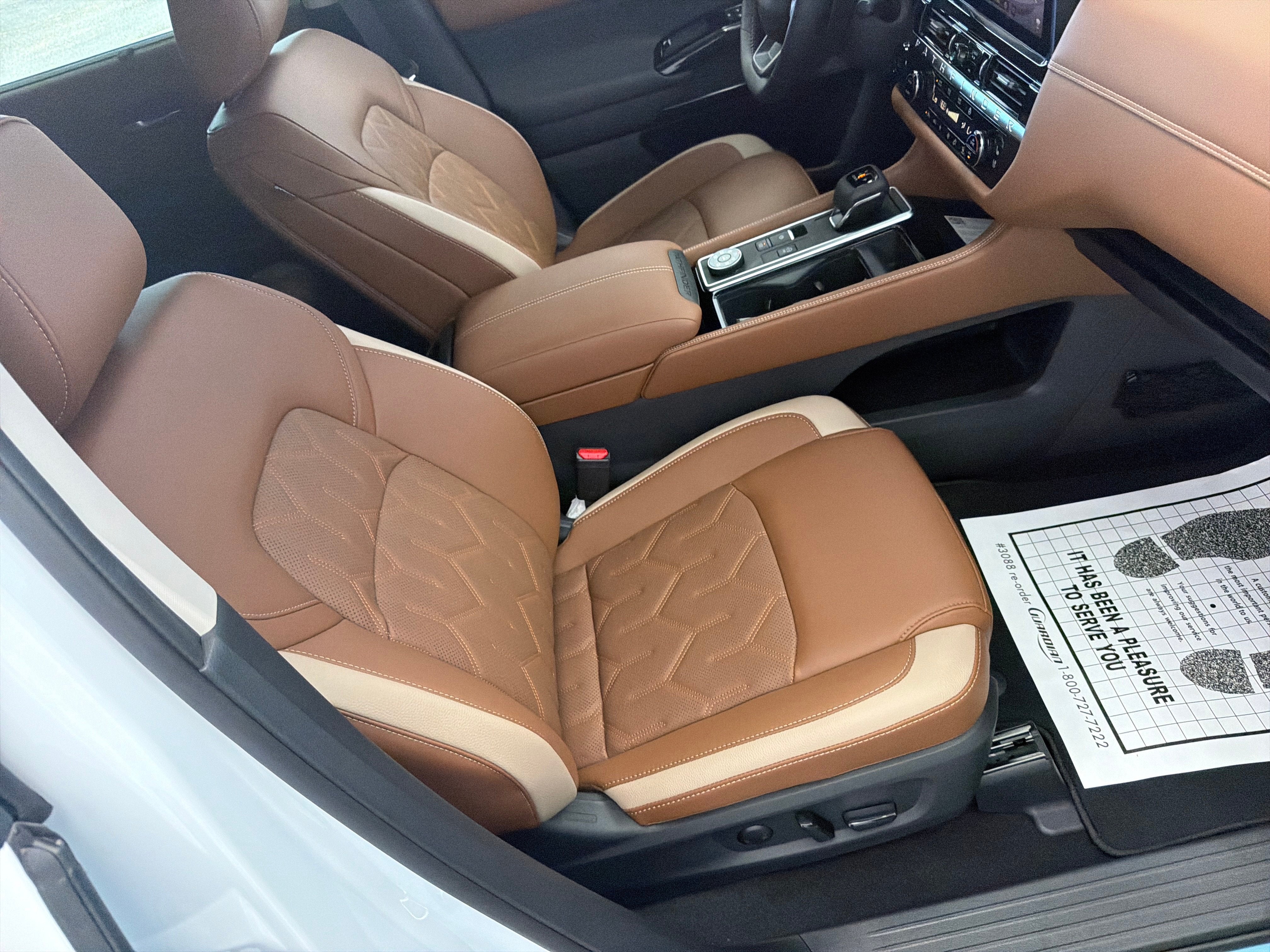 2026 Nissan Pathfinder Platinum