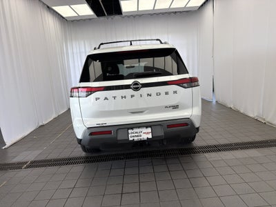 2026 Nissan Pathfinder Platinum