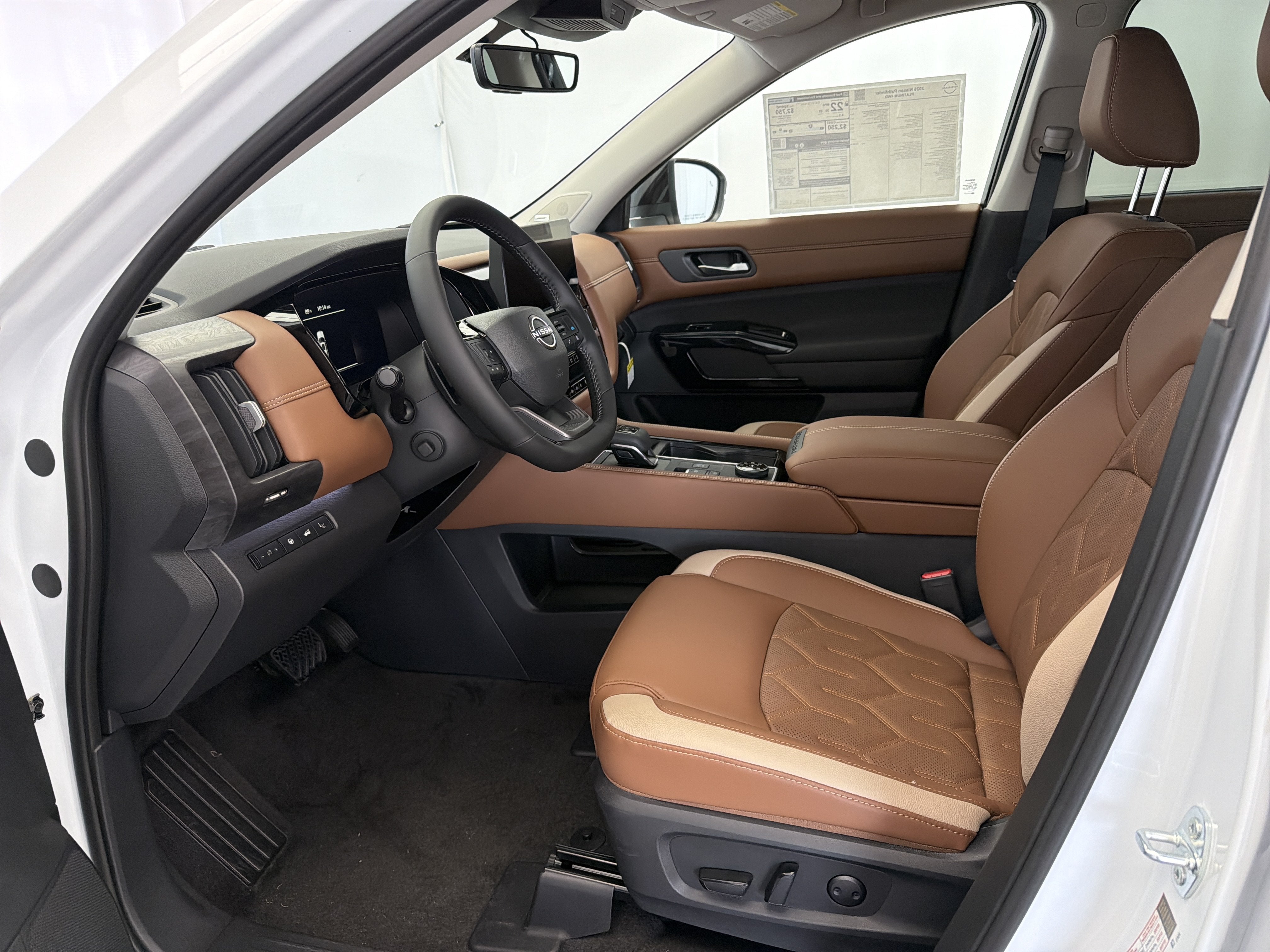 2026 Nissan Pathfinder Platinum