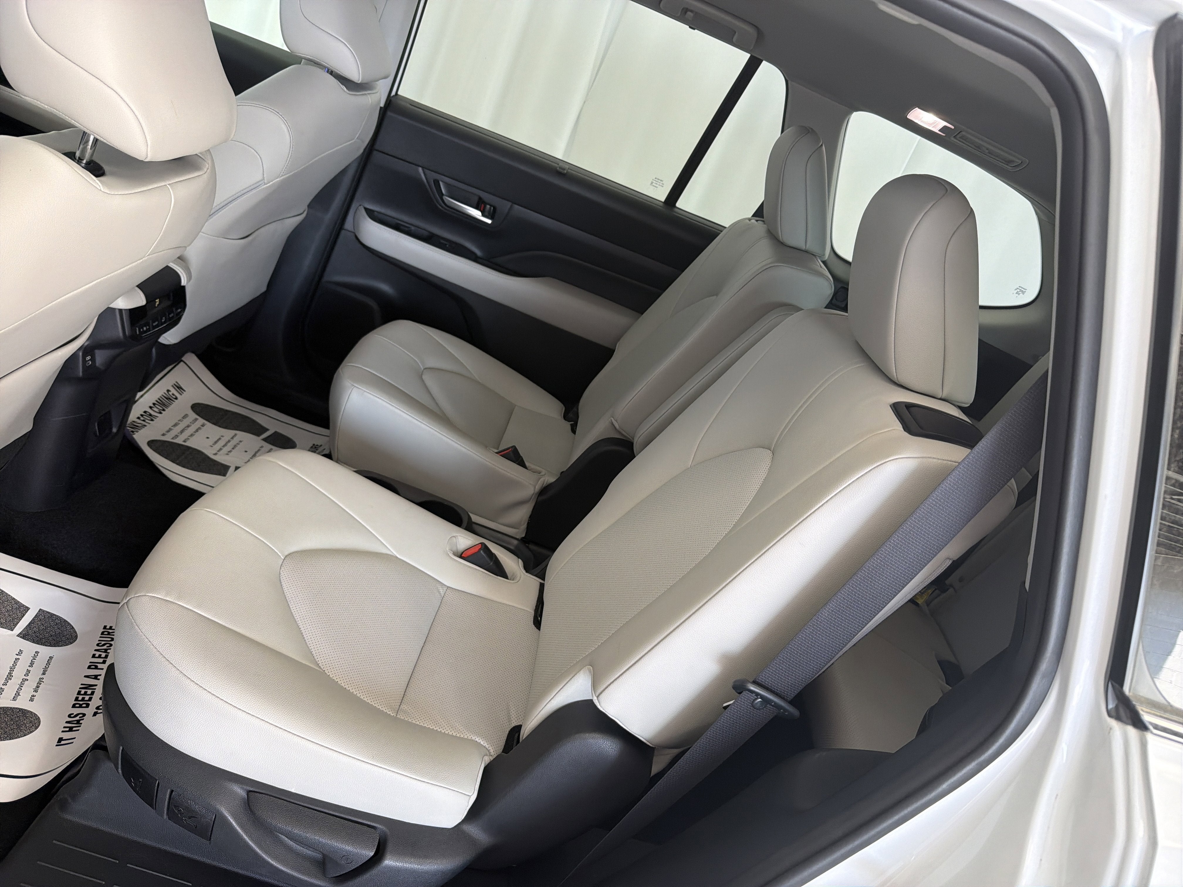 2024 Toyota Grand Highlander Base