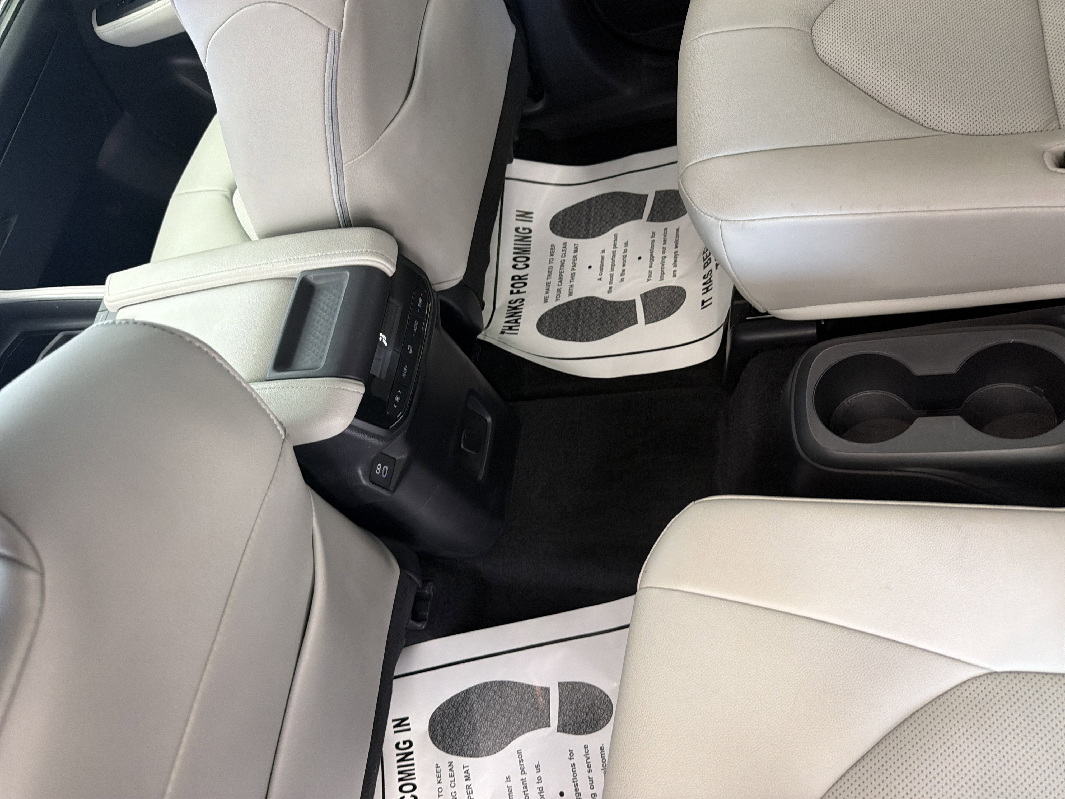 2024 Toyota Grand Highlander Base