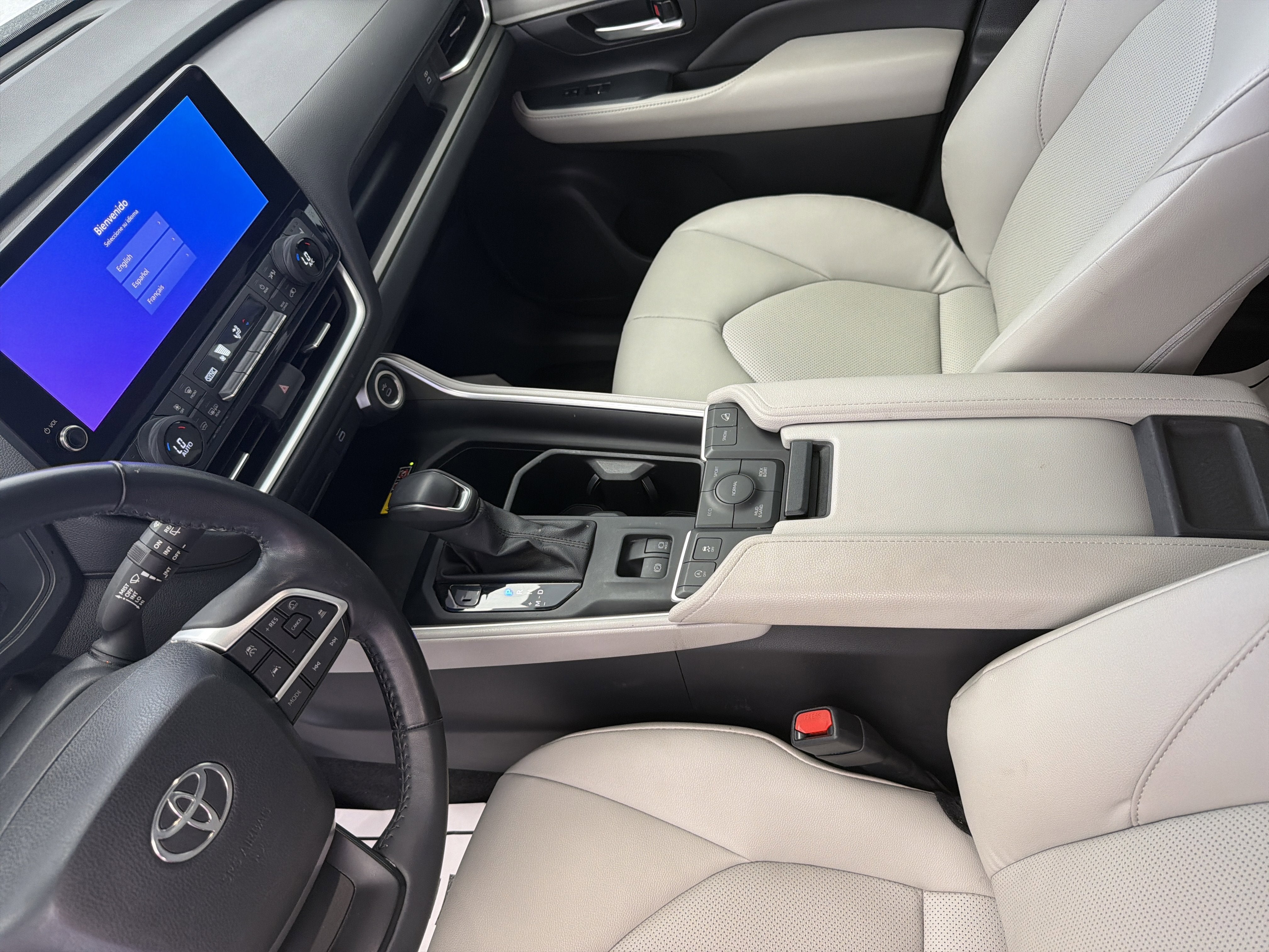 2024 Toyota Grand Highlander Base