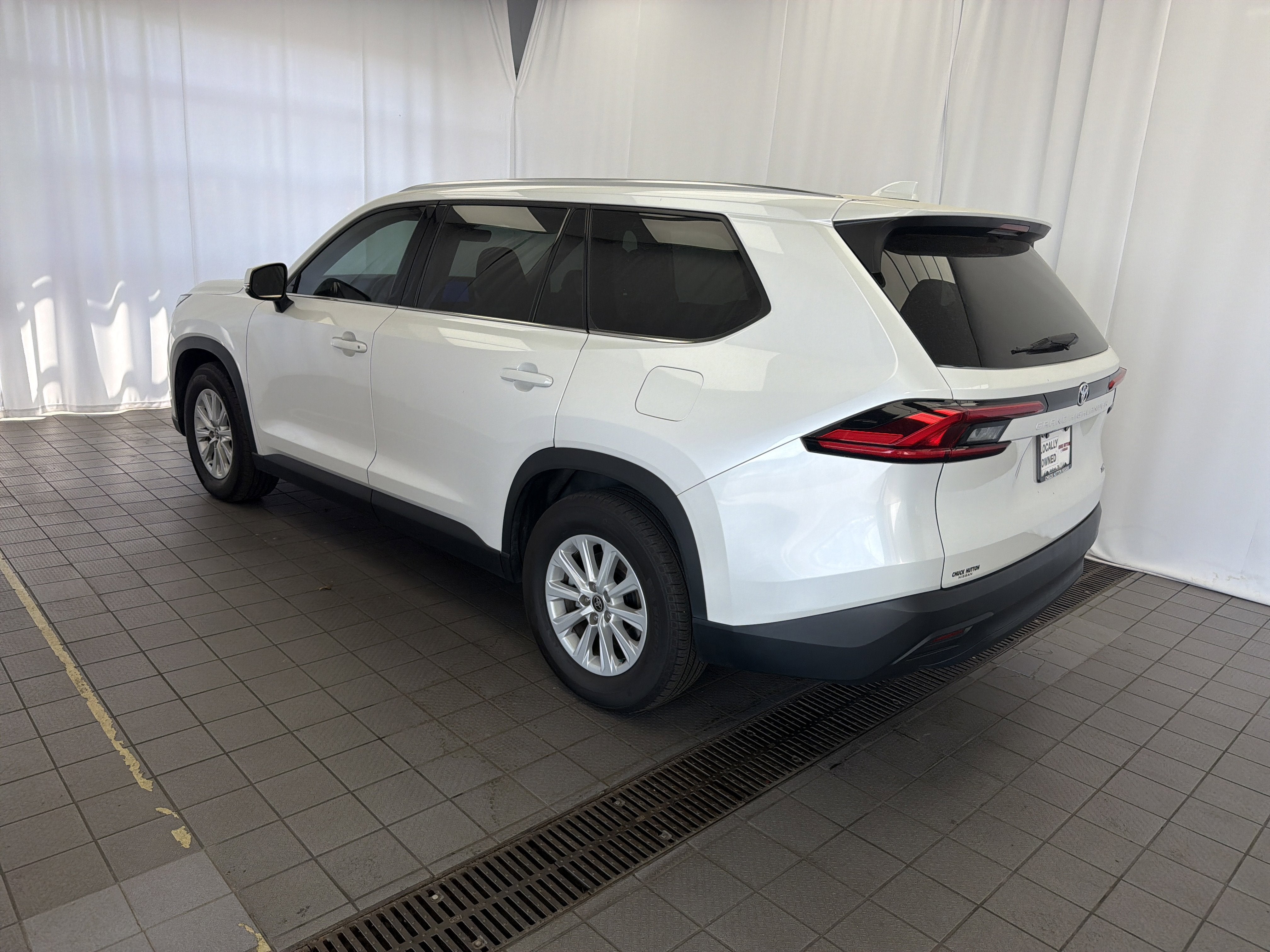 2024 Toyota Grand Highlander Base