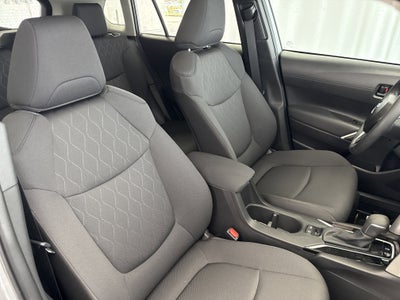 2025 Toyota Corolla Cross LE