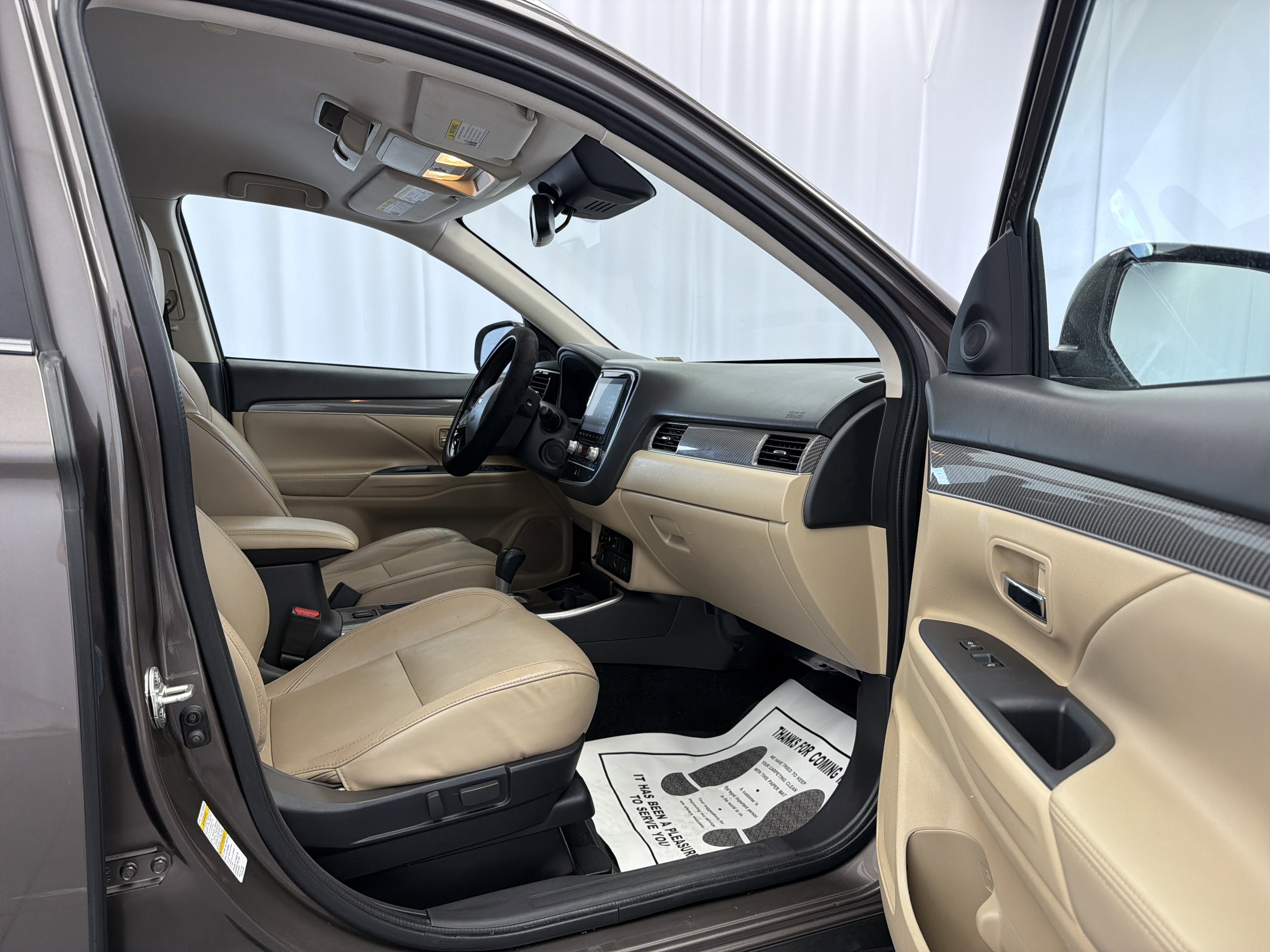 2020 Mitsubishi Outlander Base