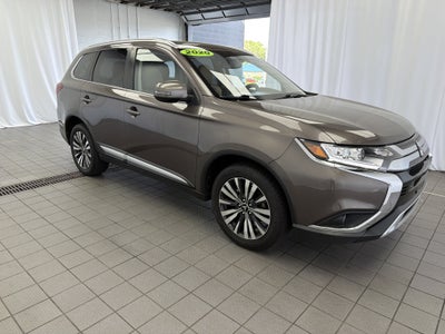 2020 Mitsubishi Outlander Base