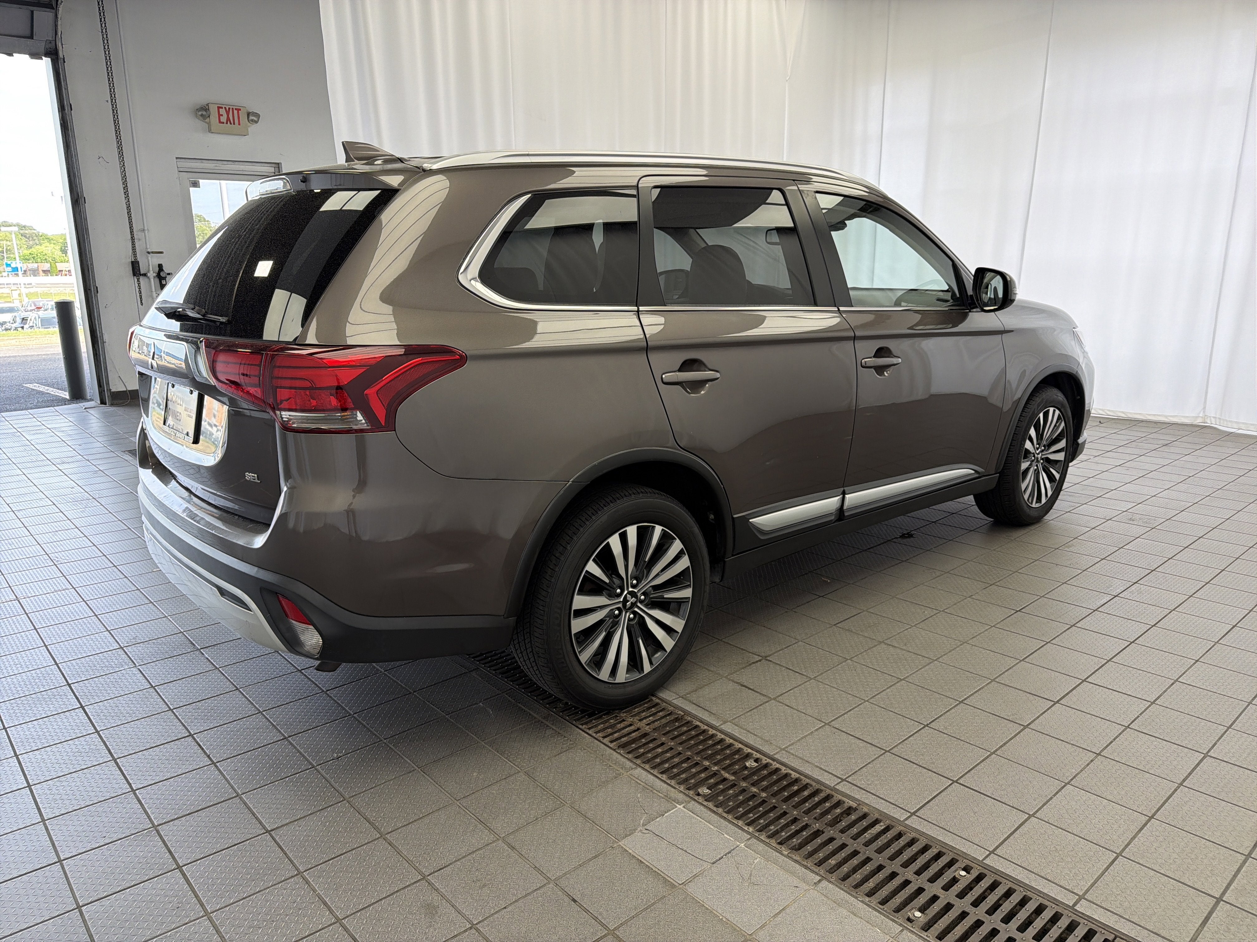2020 Mitsubishi Outlander Base