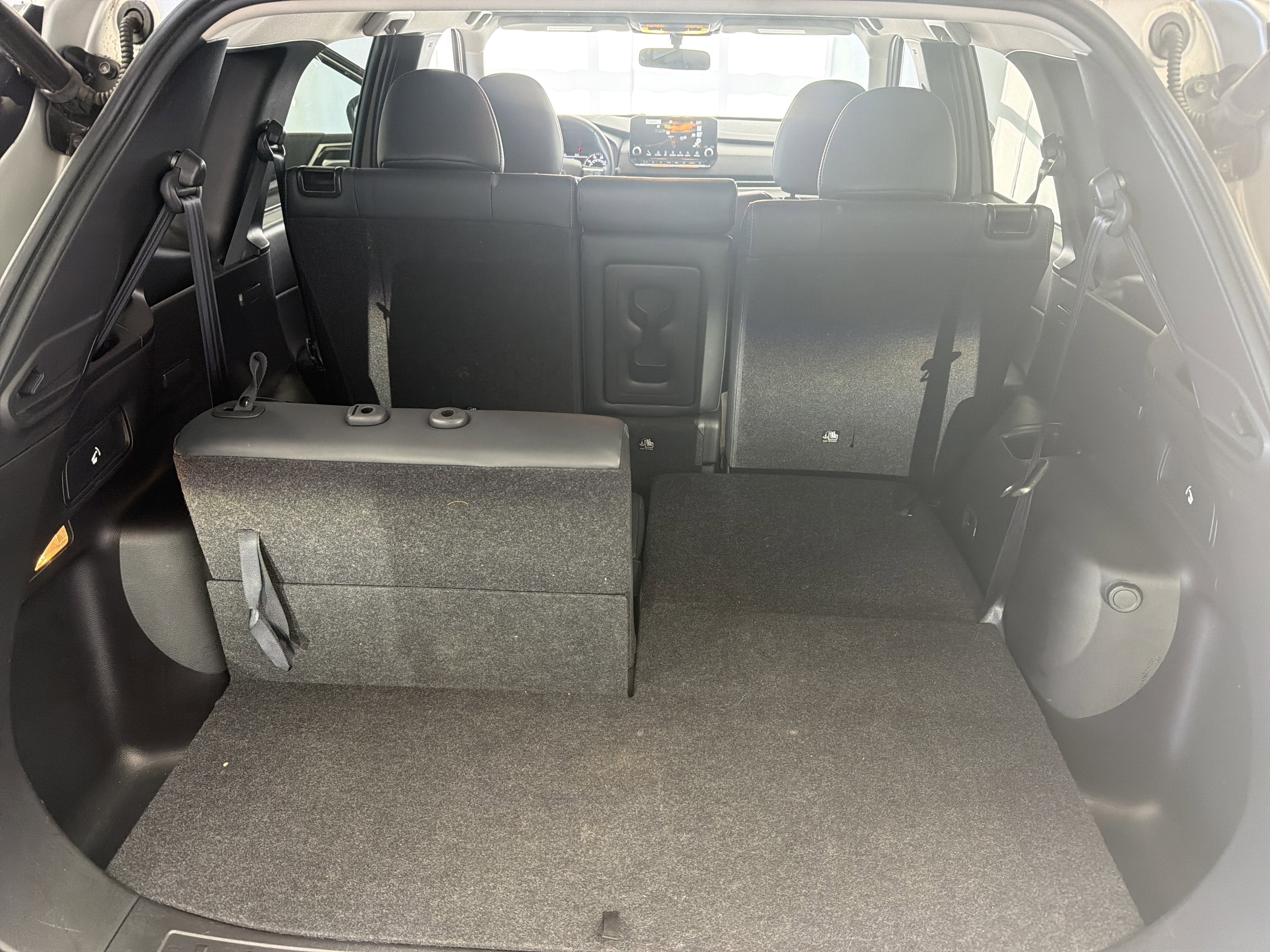 2024 Mitsubishi Outlander Base