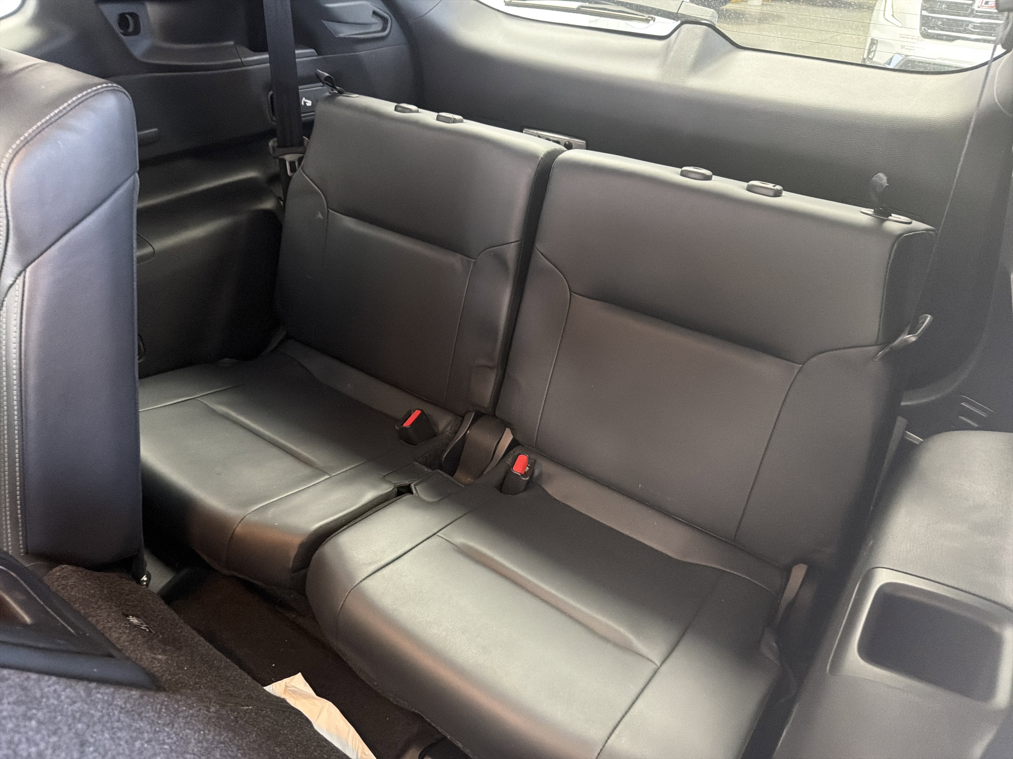 2024 Mitsubishi Outlander Base