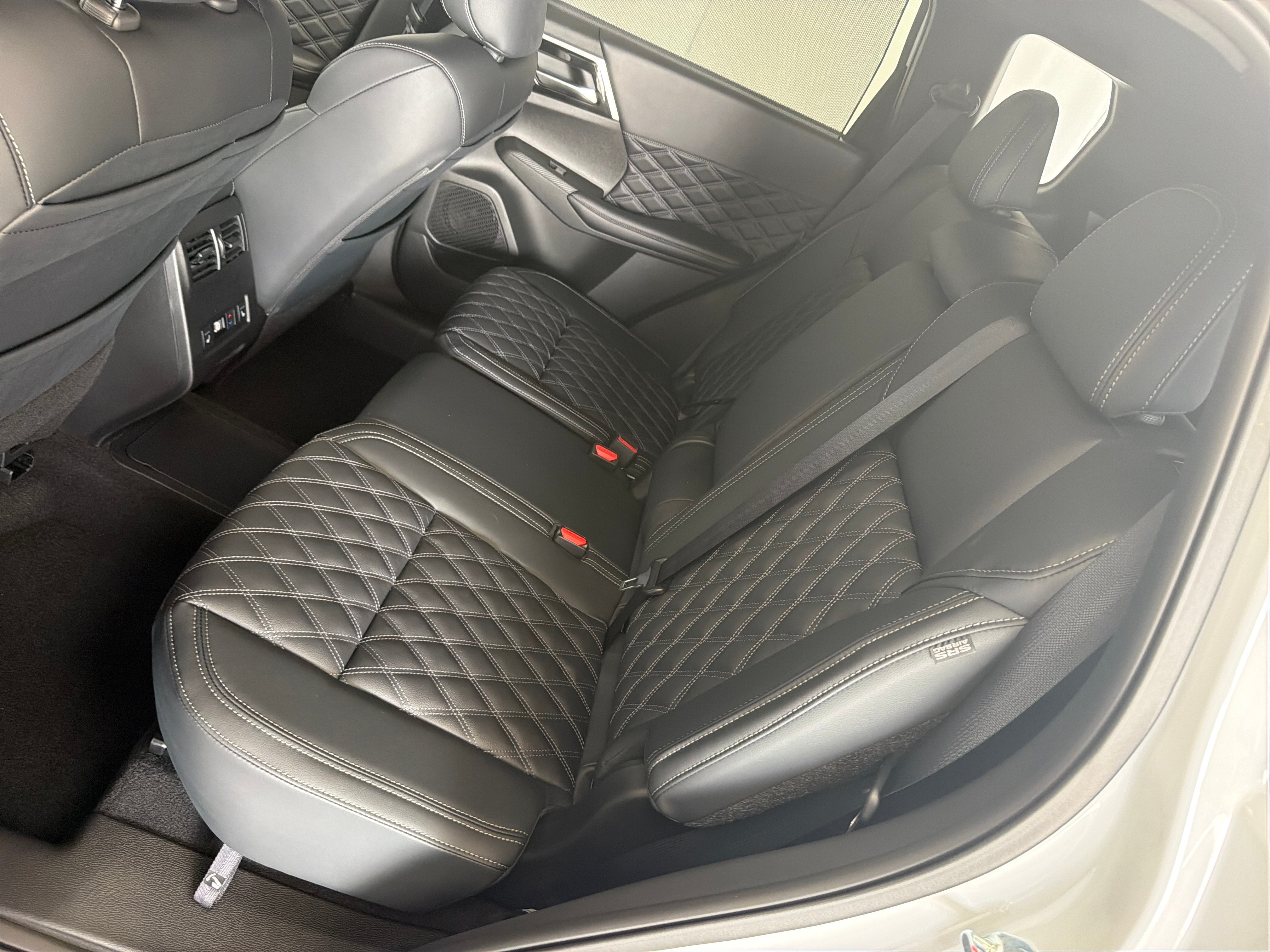 2026 Nissan Rogue Plug-In Hybrid Platinum