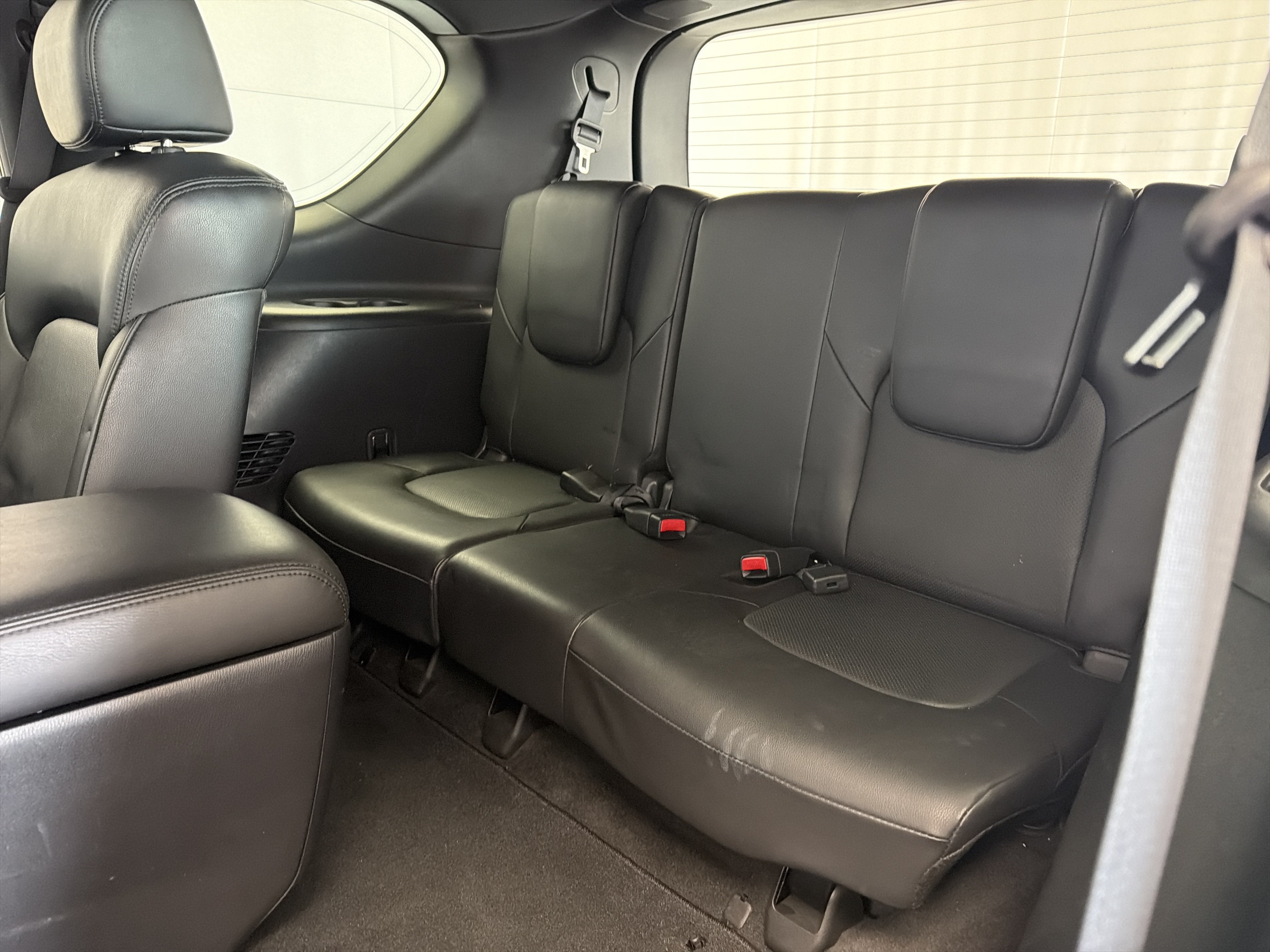 2022 Nissan Armada SL