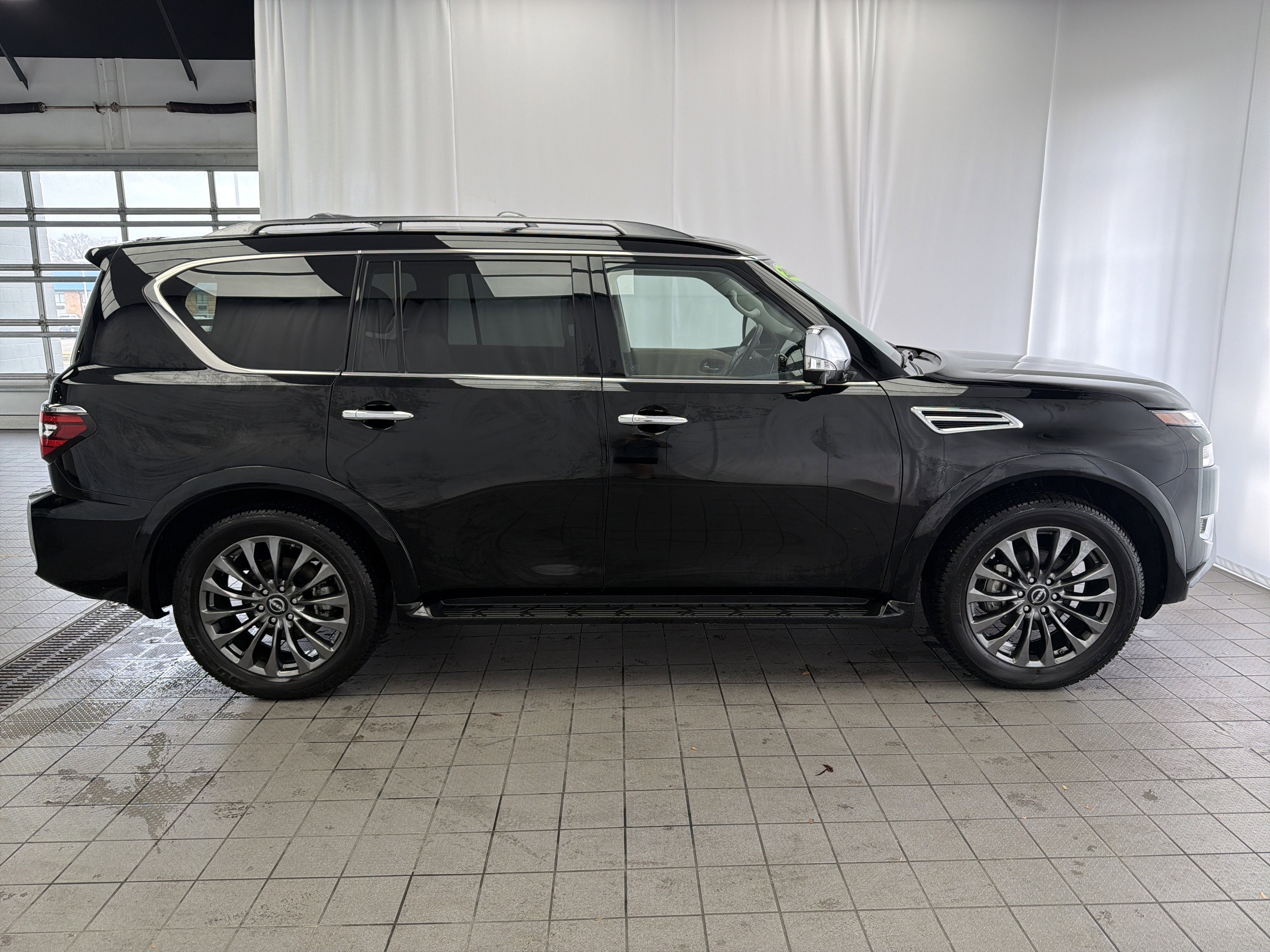 2024 Nissan Armada Platinum