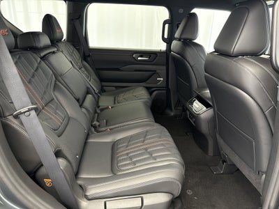 2025 Nissan Armada PRO-4X®