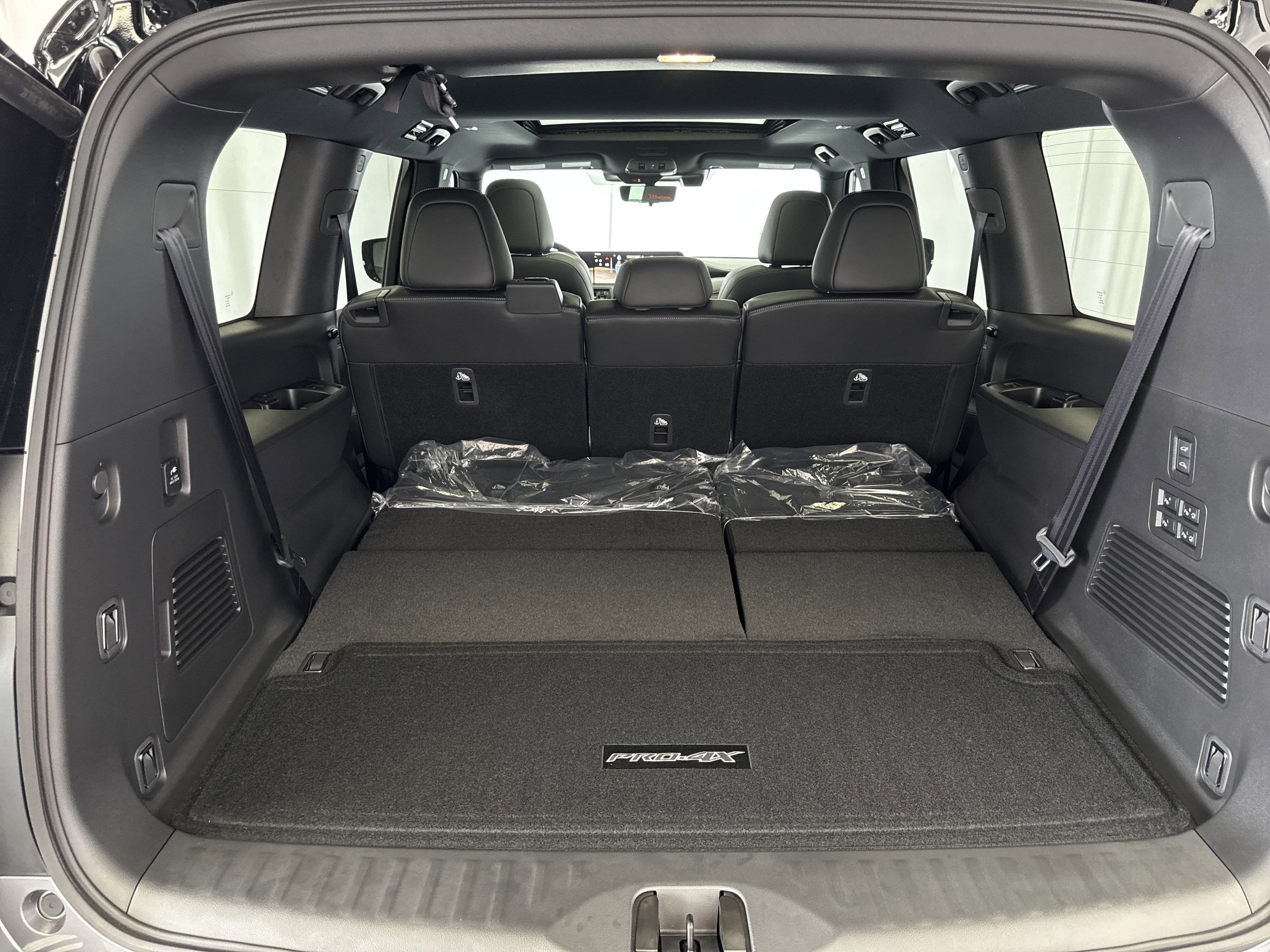 2025 Nissan Armada PRO-4X®