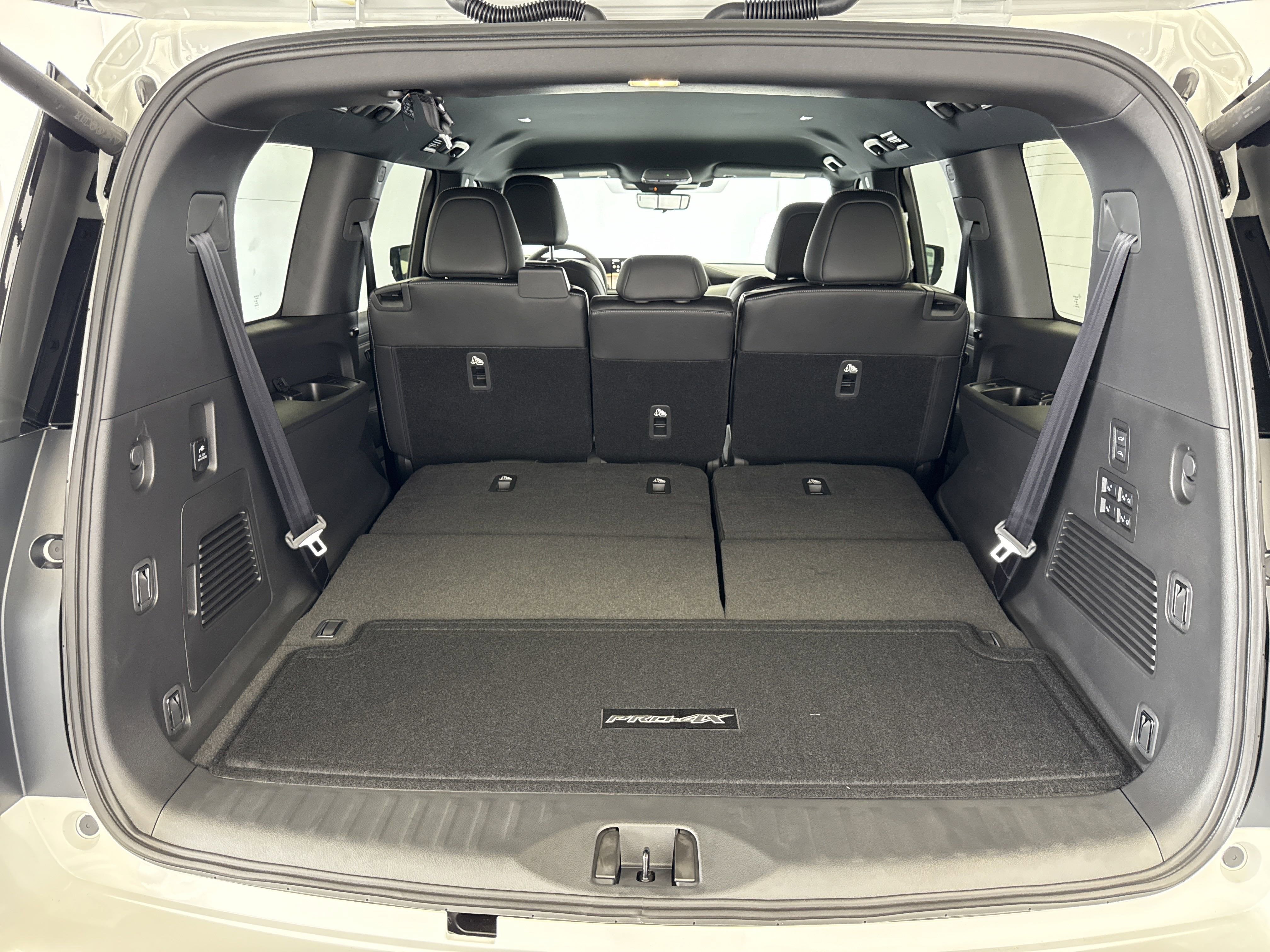 2025 Nissan Armada PRO-4X